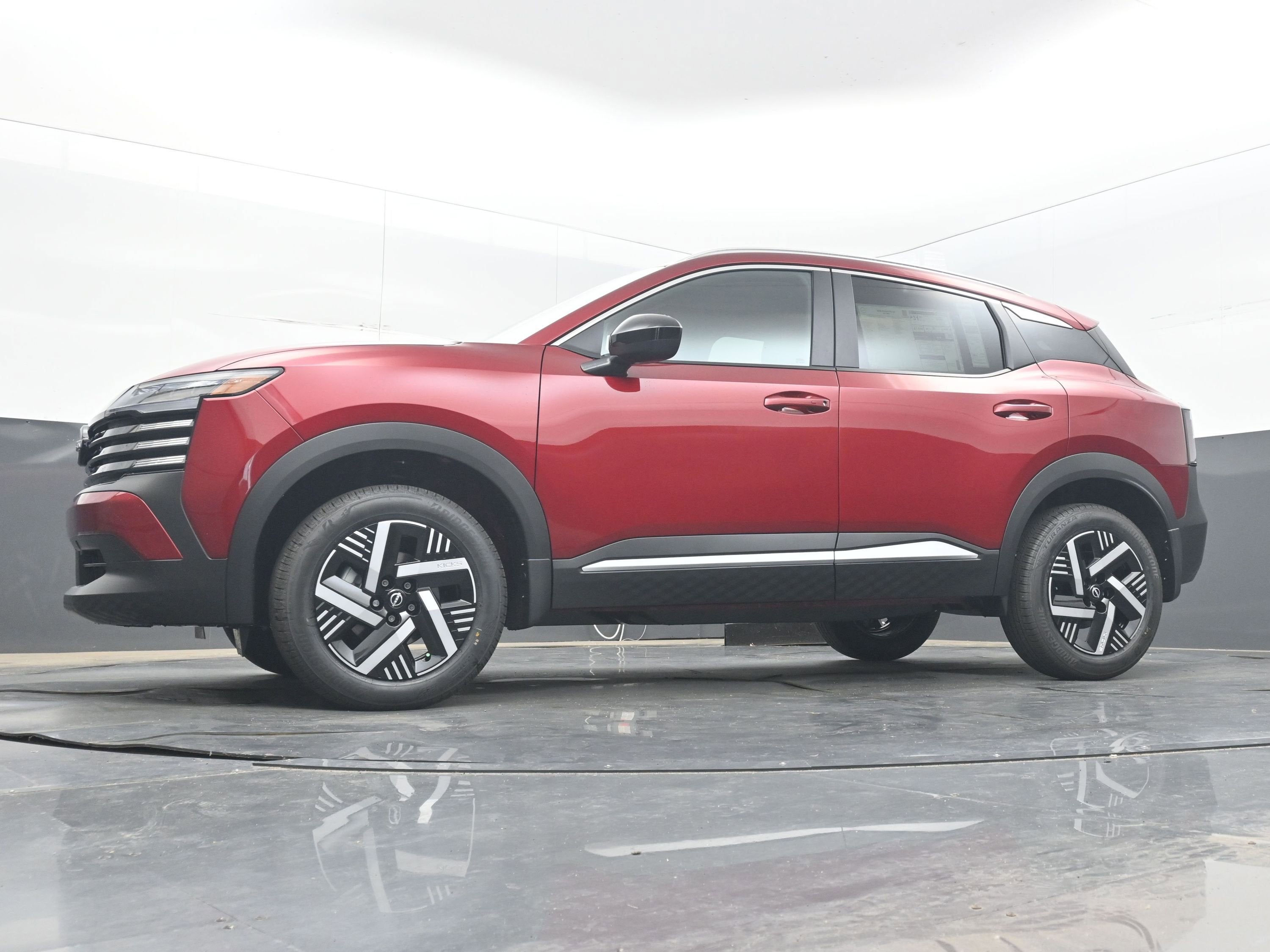 2026 Nissan KICKS SV PREMIUM