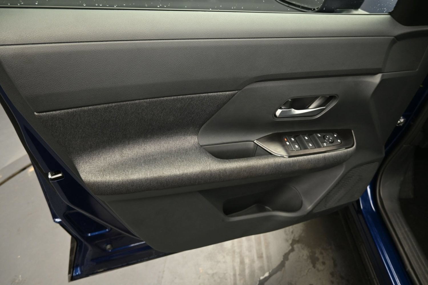 2026 Nissan KICKS SV PREMIUM