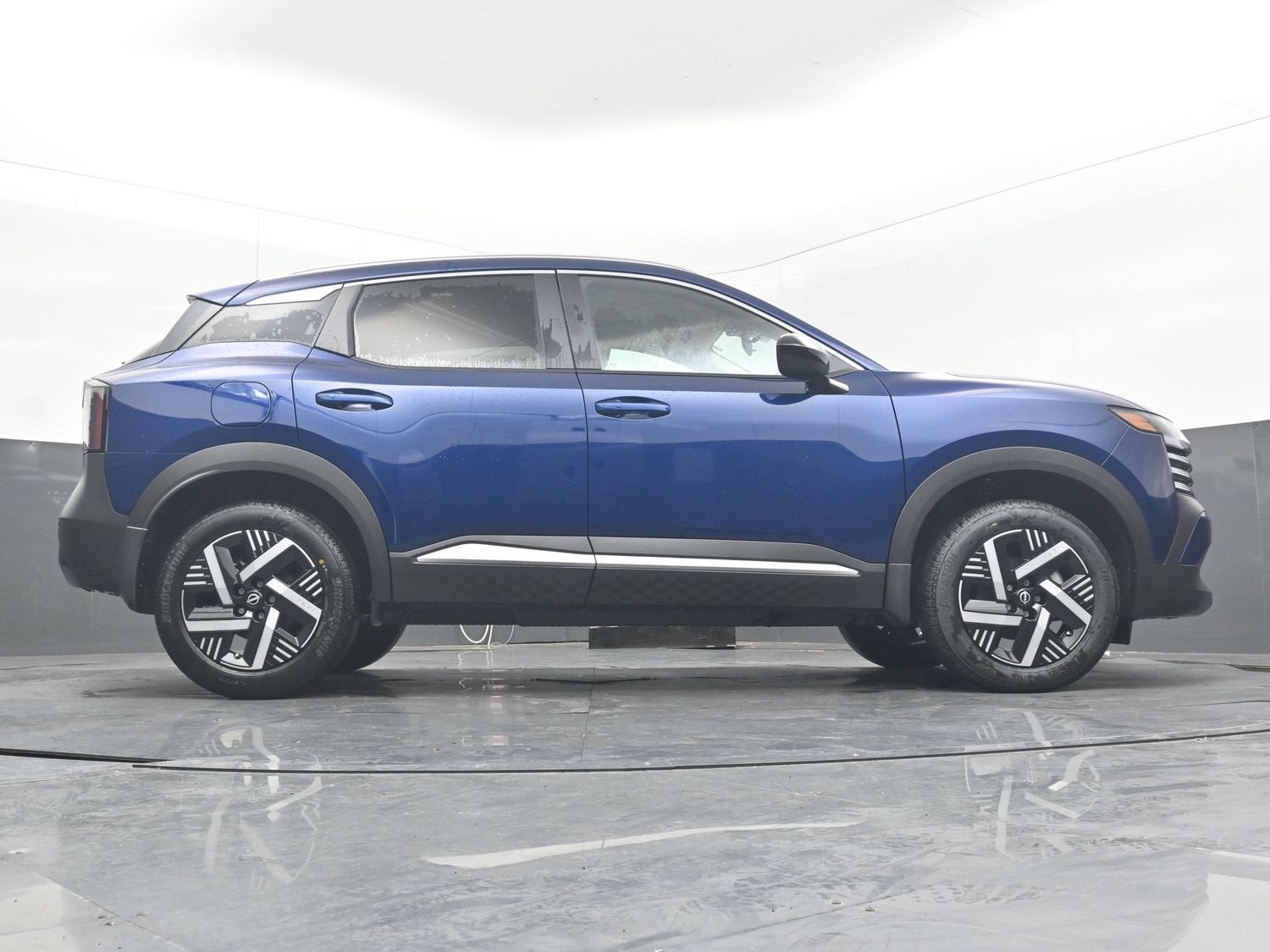 2026 Nissan KICKS SV PREMIUM