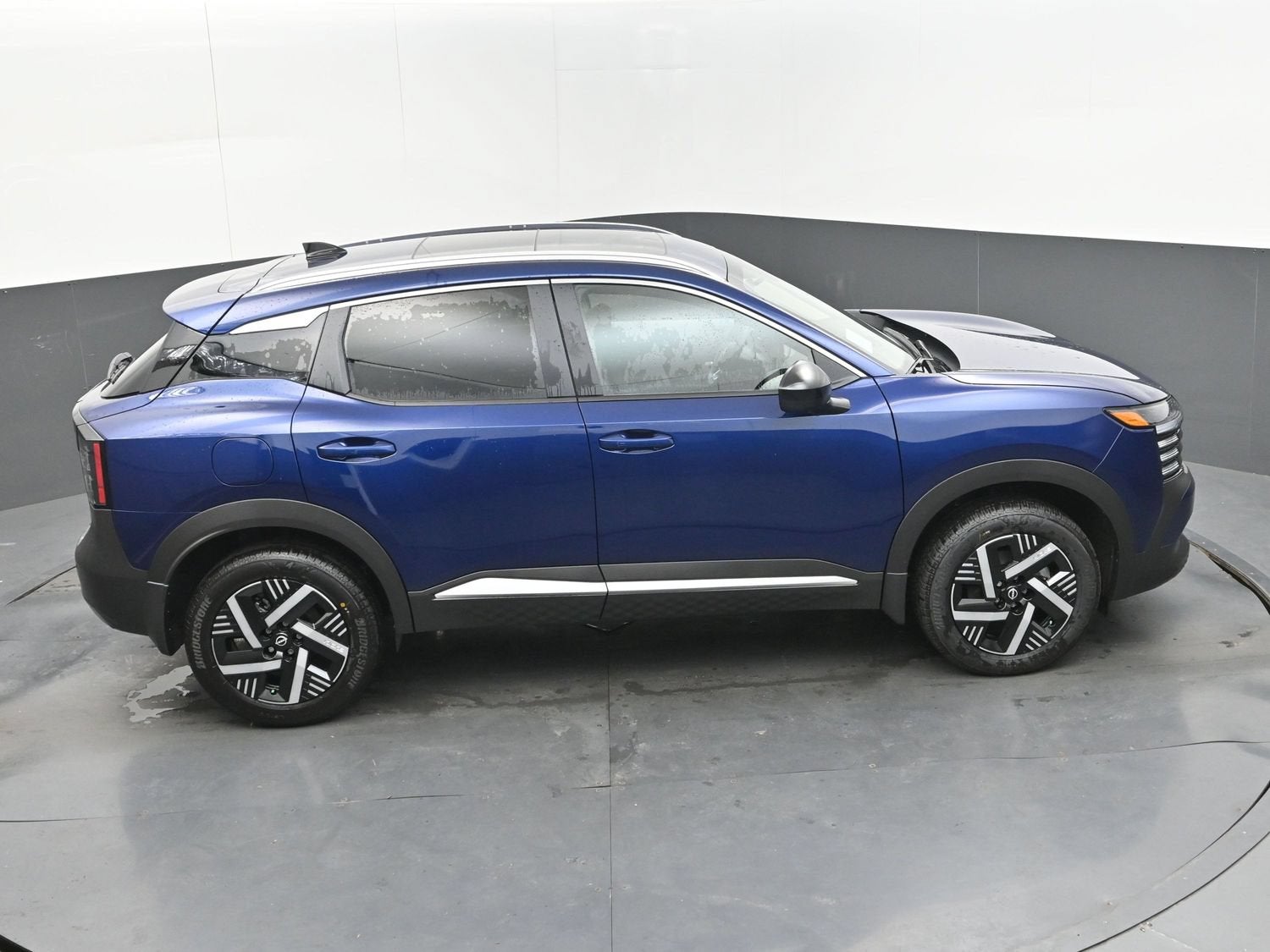 2026 Nissan KICKS SV PREMIUM