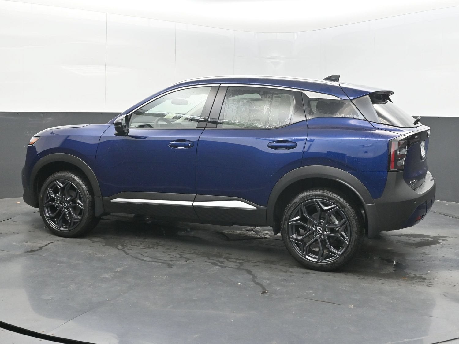 2027 Nissan KICKS SR