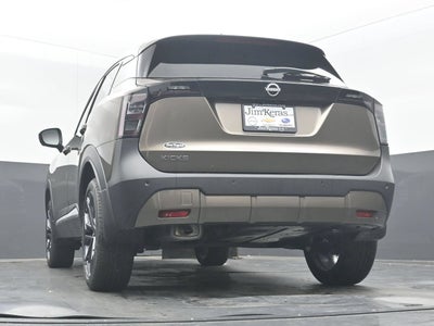 2027 Nissan KICKS SR