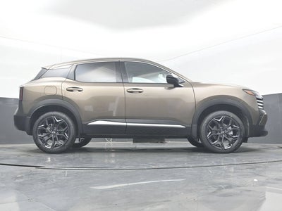 2027 Nissan KICKS SR