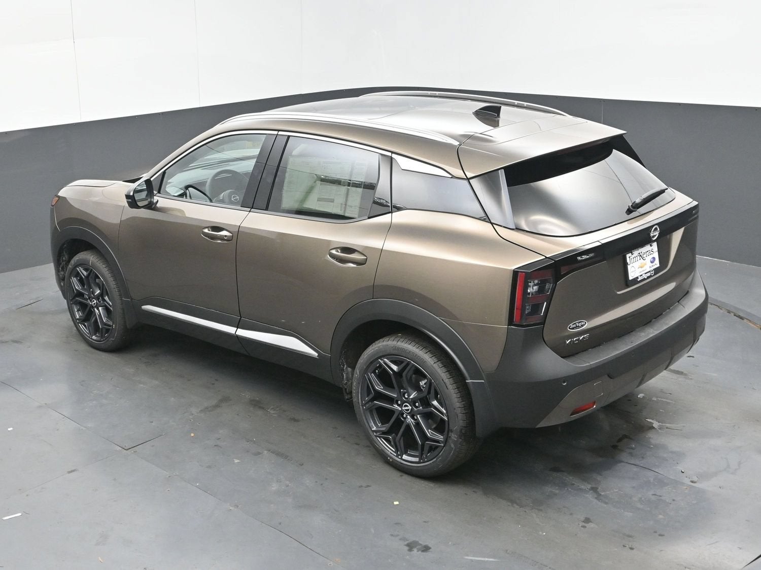 2027 Nissan KICKS SR