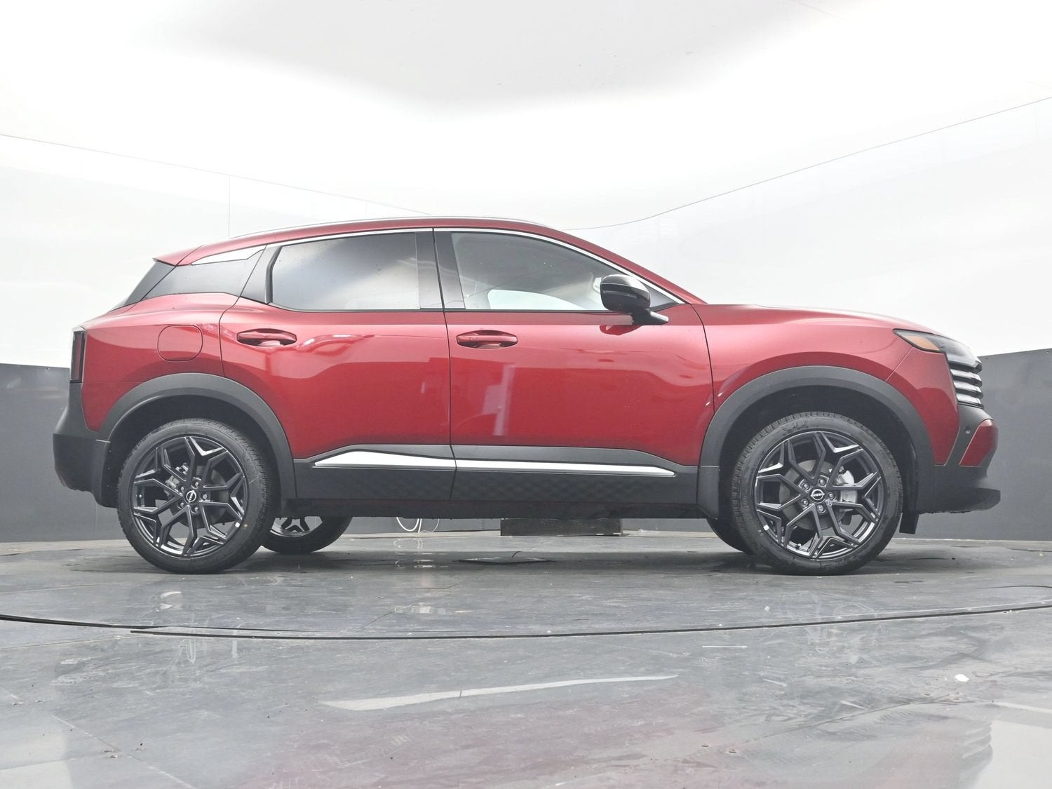 2027 Nissan KICKS SR