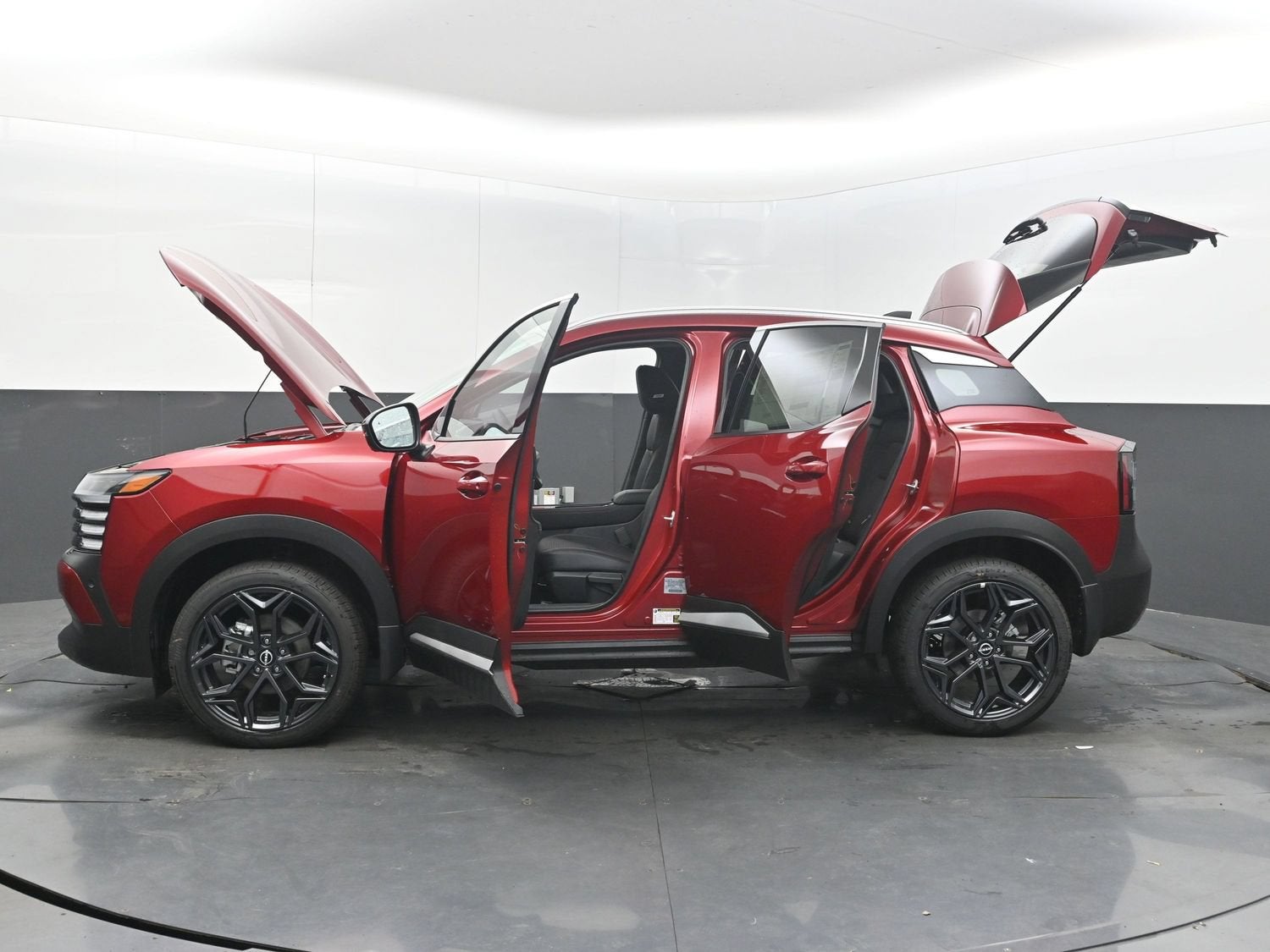 2027 Nissan KICKS SR