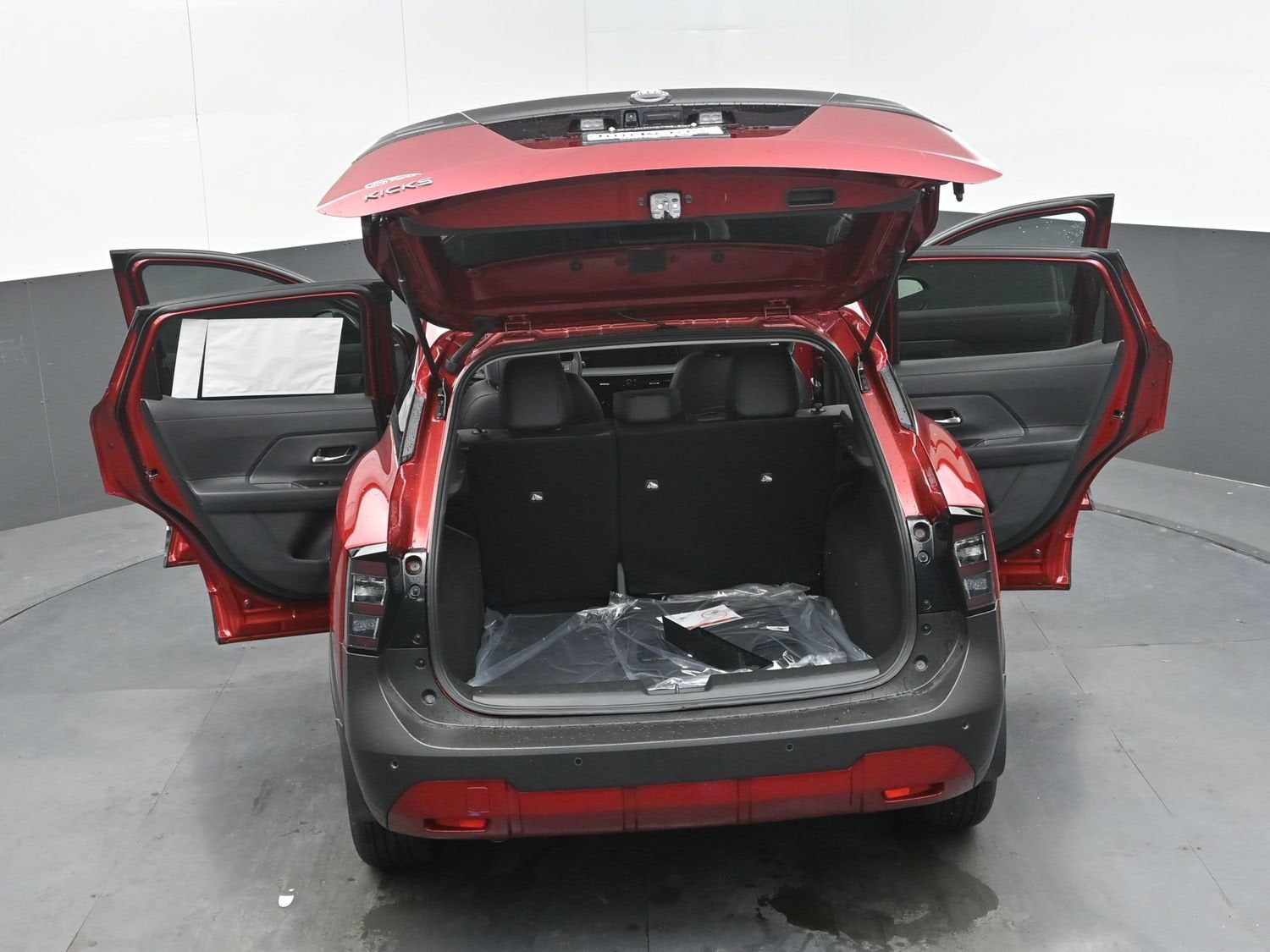2027 Nissan KICKS SR