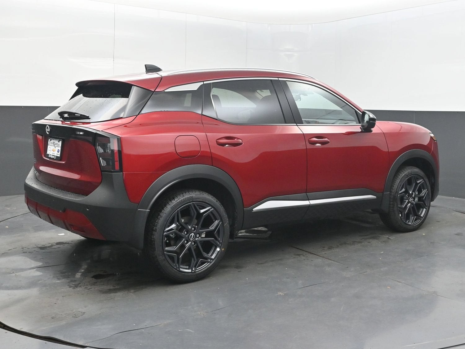 2027 Nissan KICKS SR