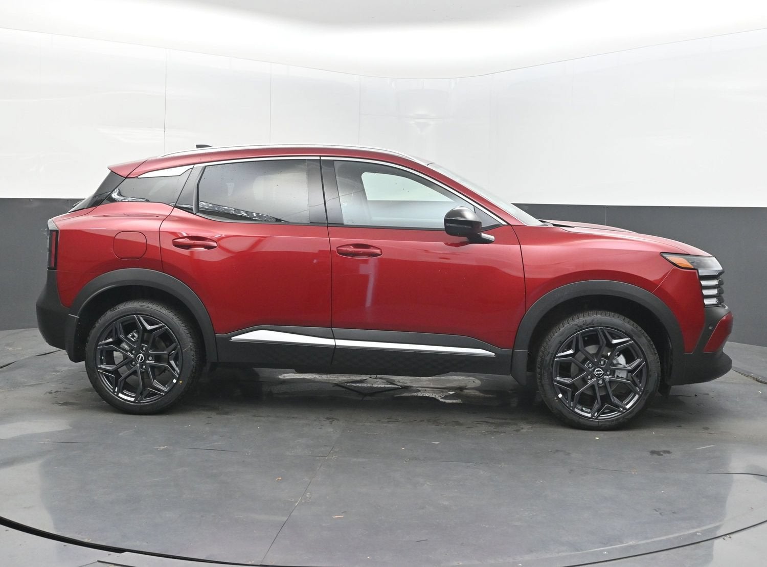 2027 Nissan KICKS SR