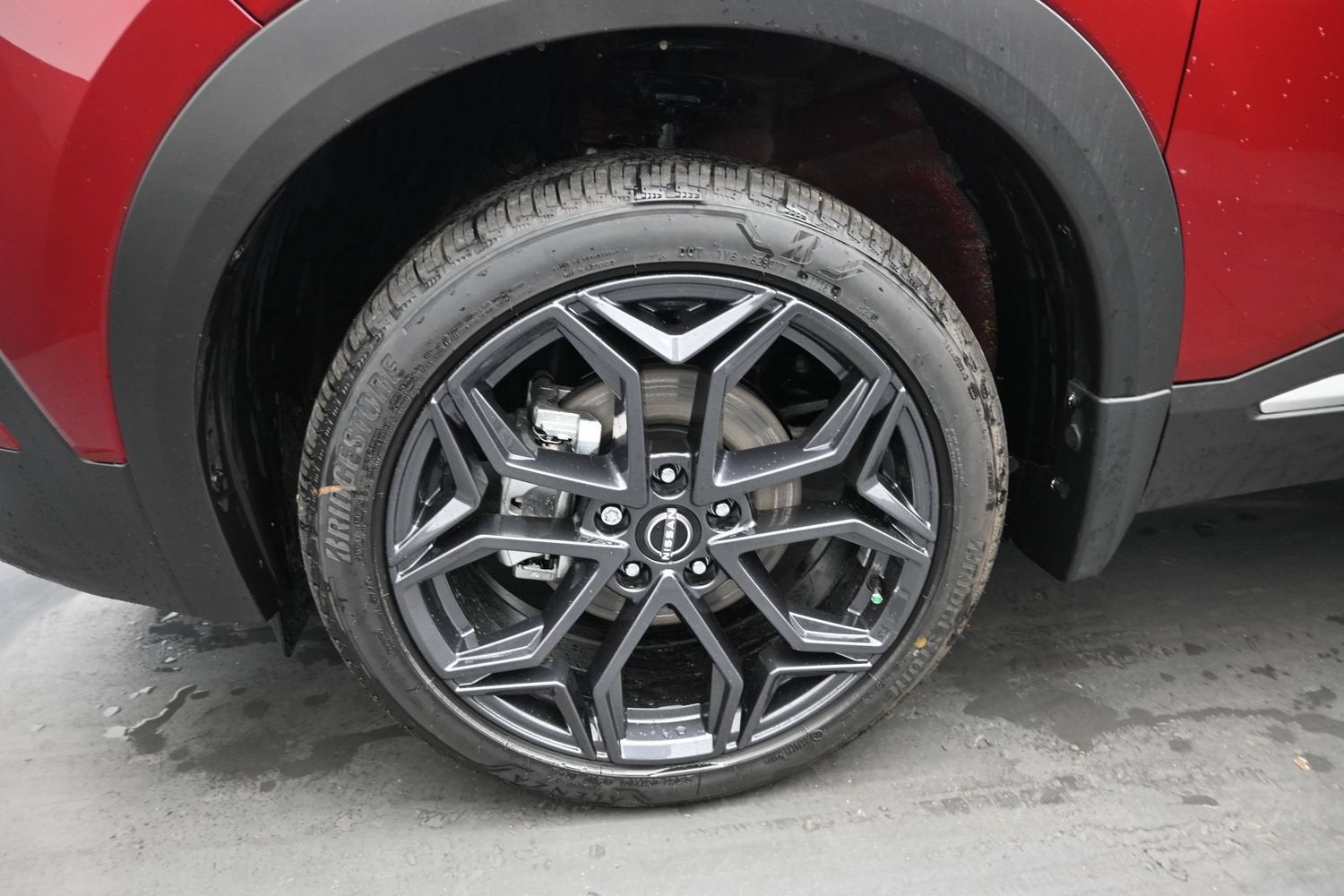 2027 Nissan KICKS SR