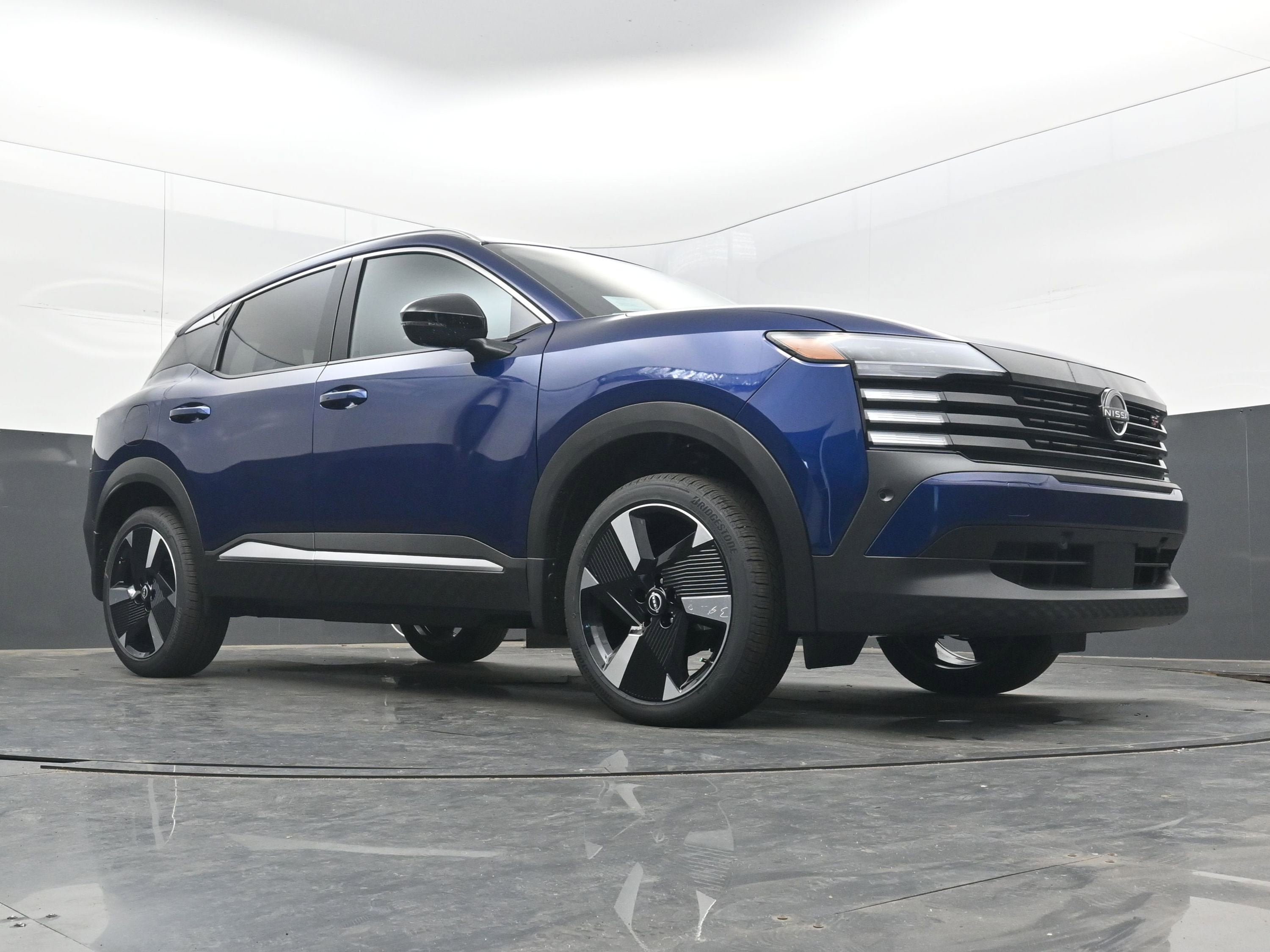 2026 Nissan KICKS SR PREMIUM