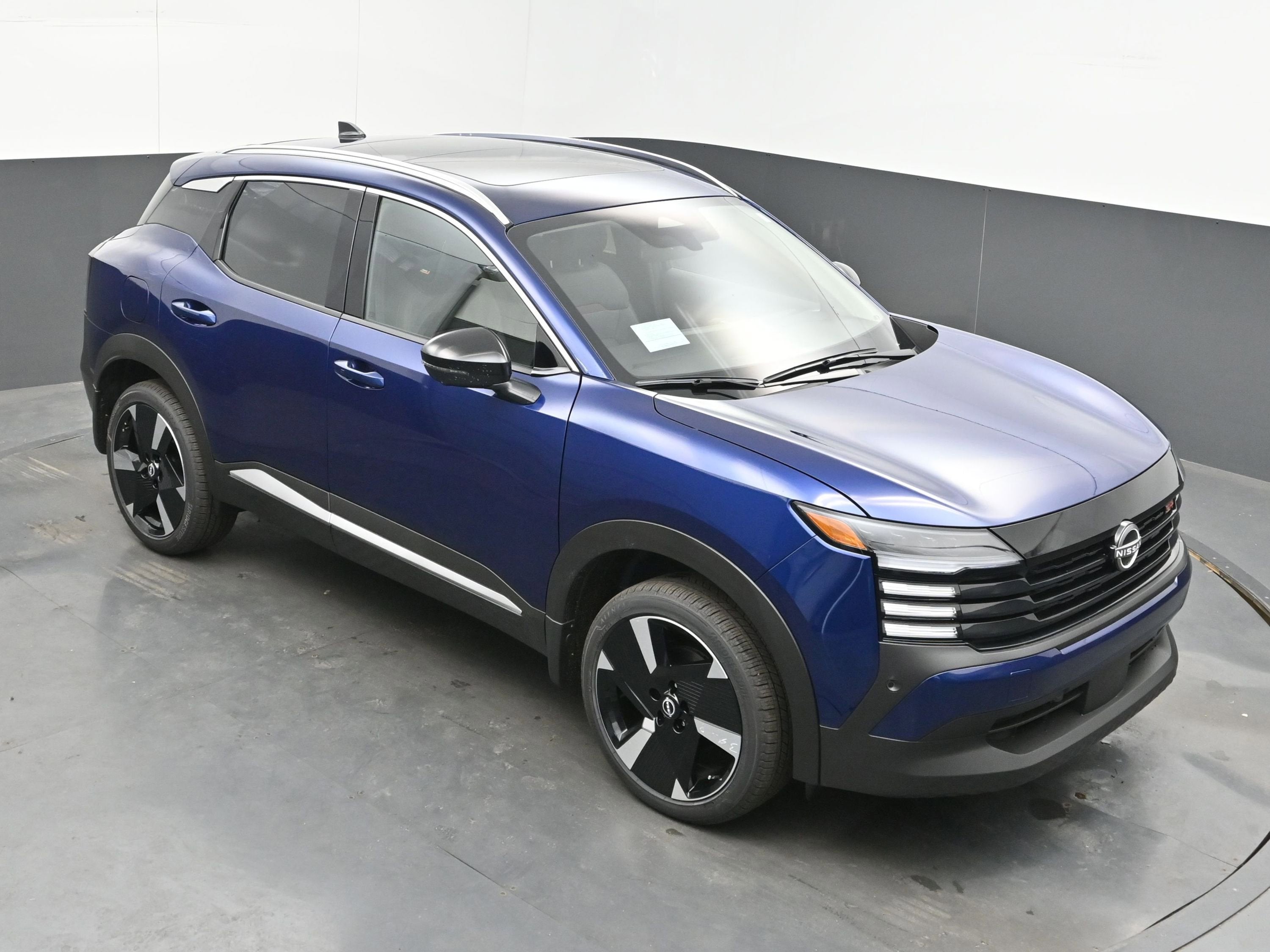 2026 Nissan KICKS SR PREMIUM