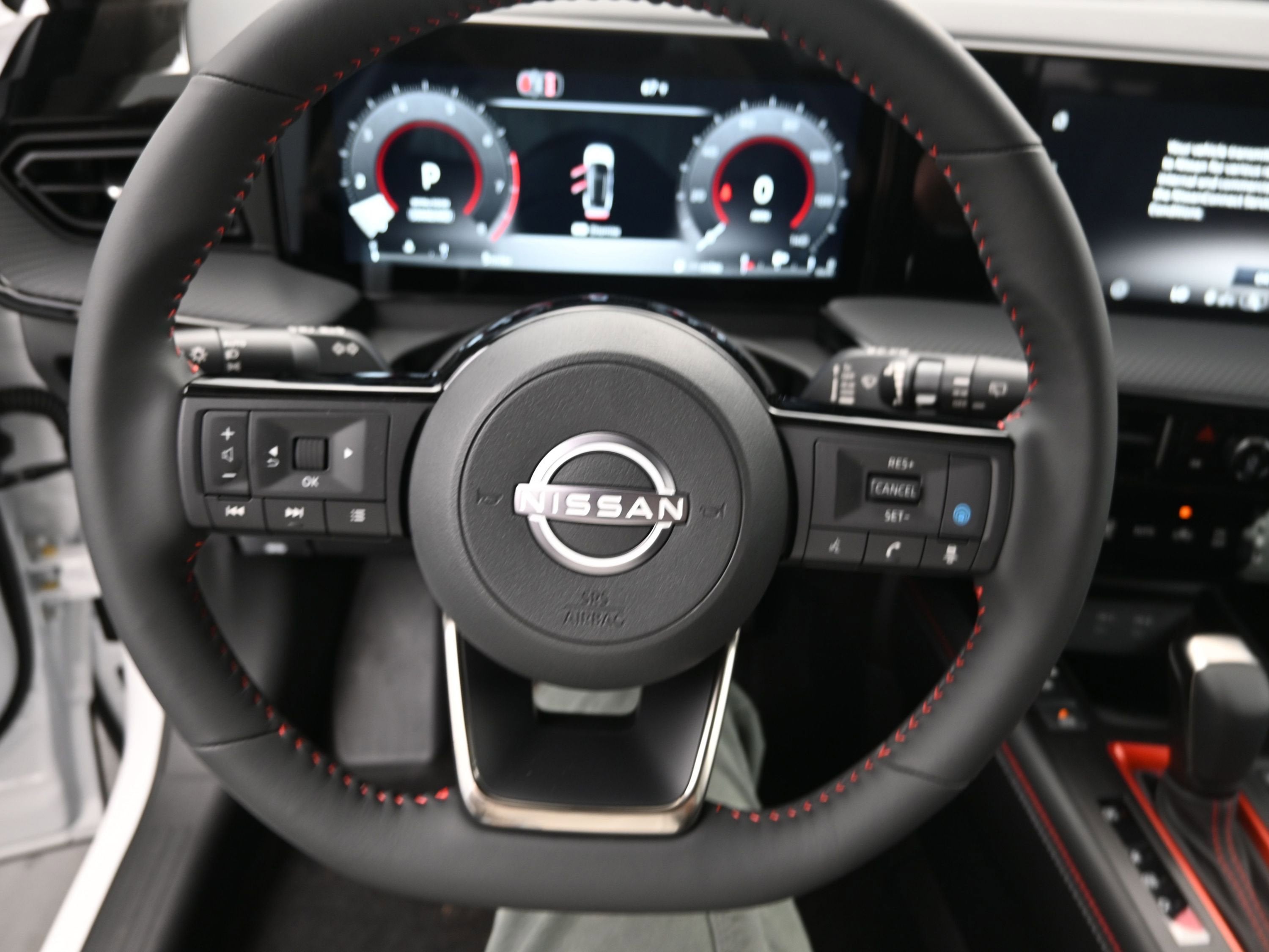 2026 Nissan KICKS SR PREMIUM