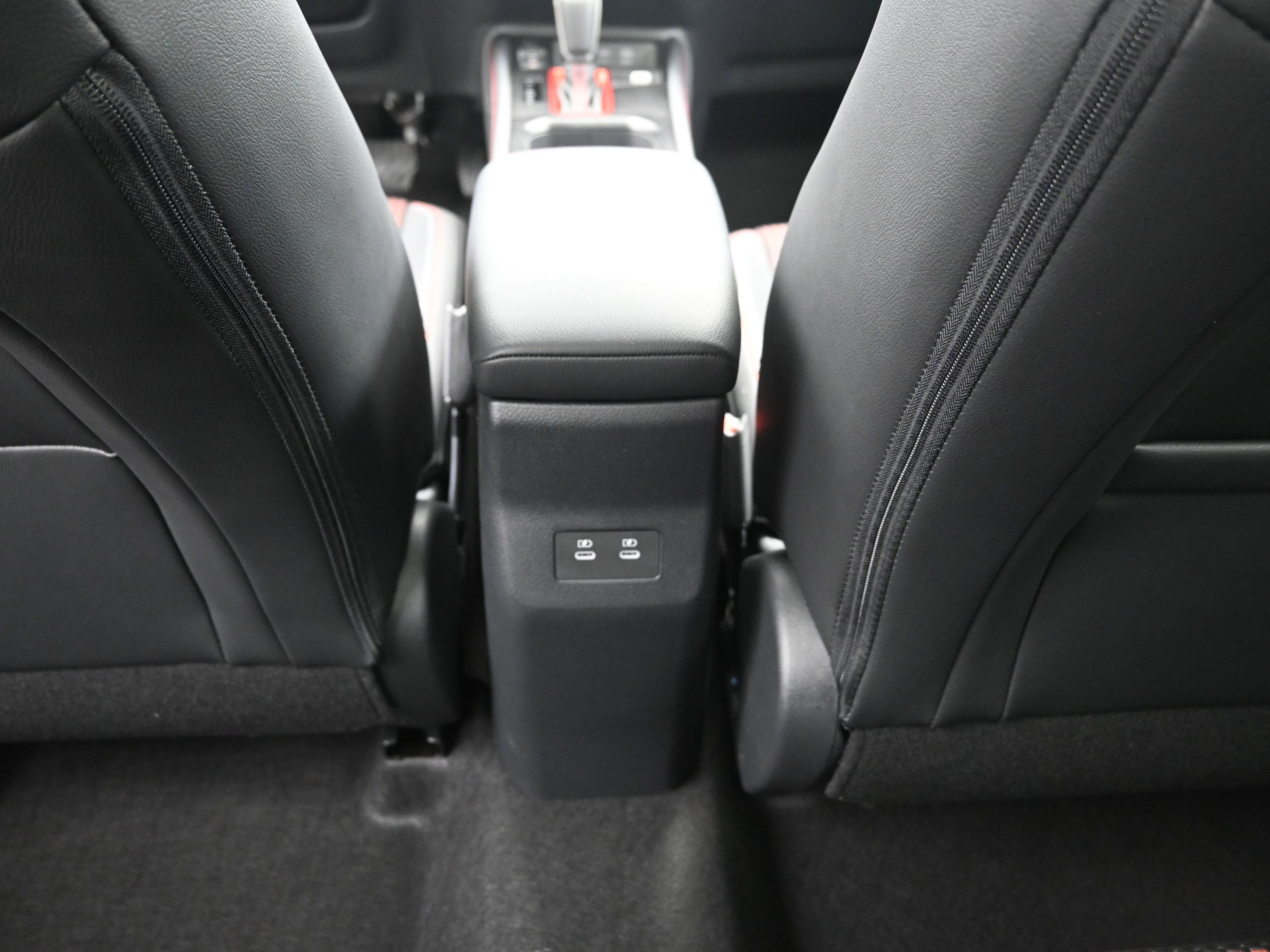 2026 Nissan KICKS SR PREMIUM