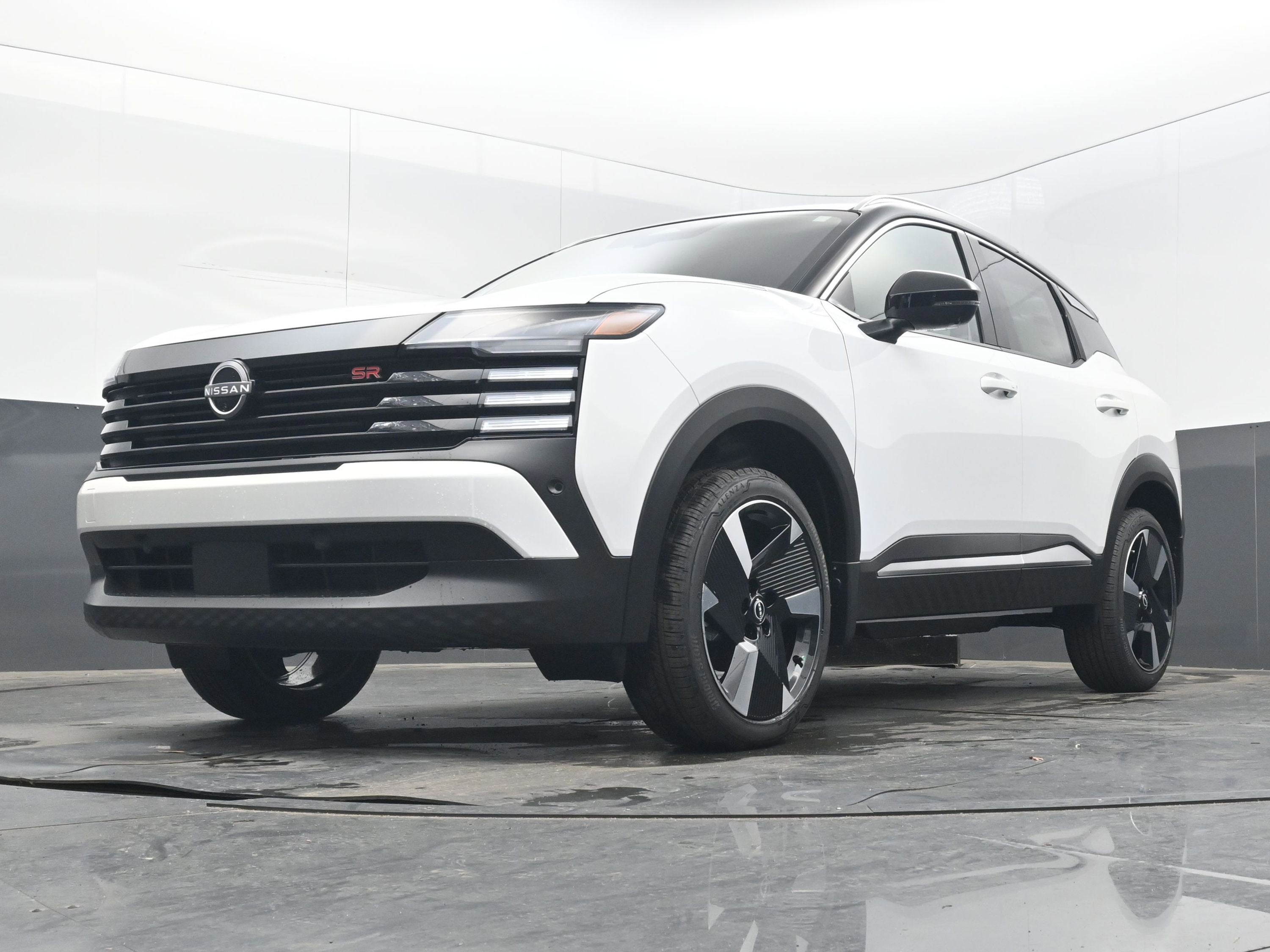 2026 Nissan KICKS SR PREMIUM