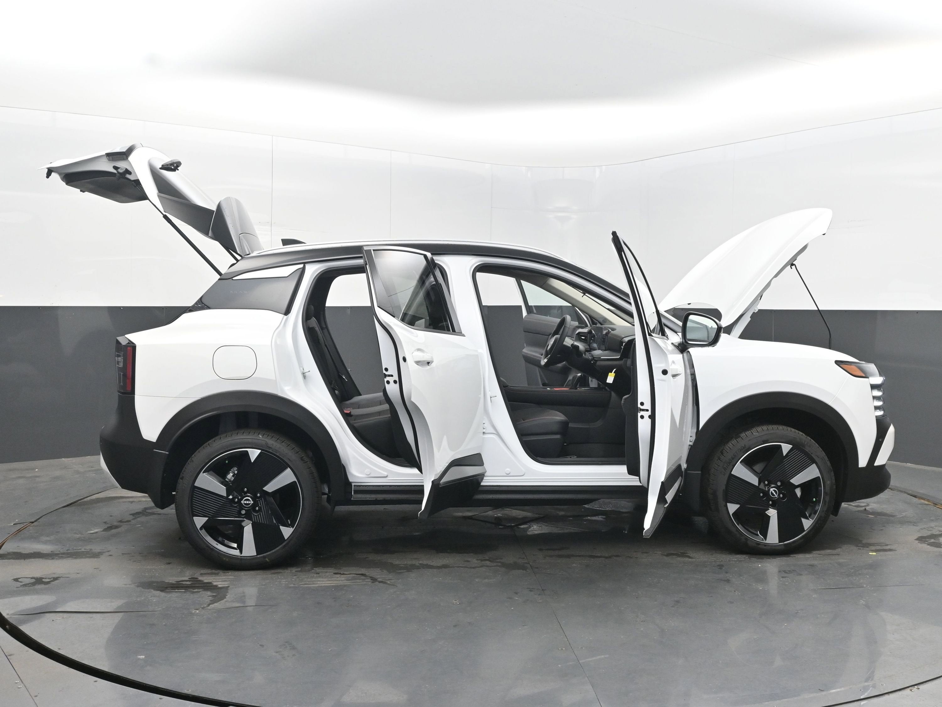 2026 Nissan KICKS SR PREMIUM