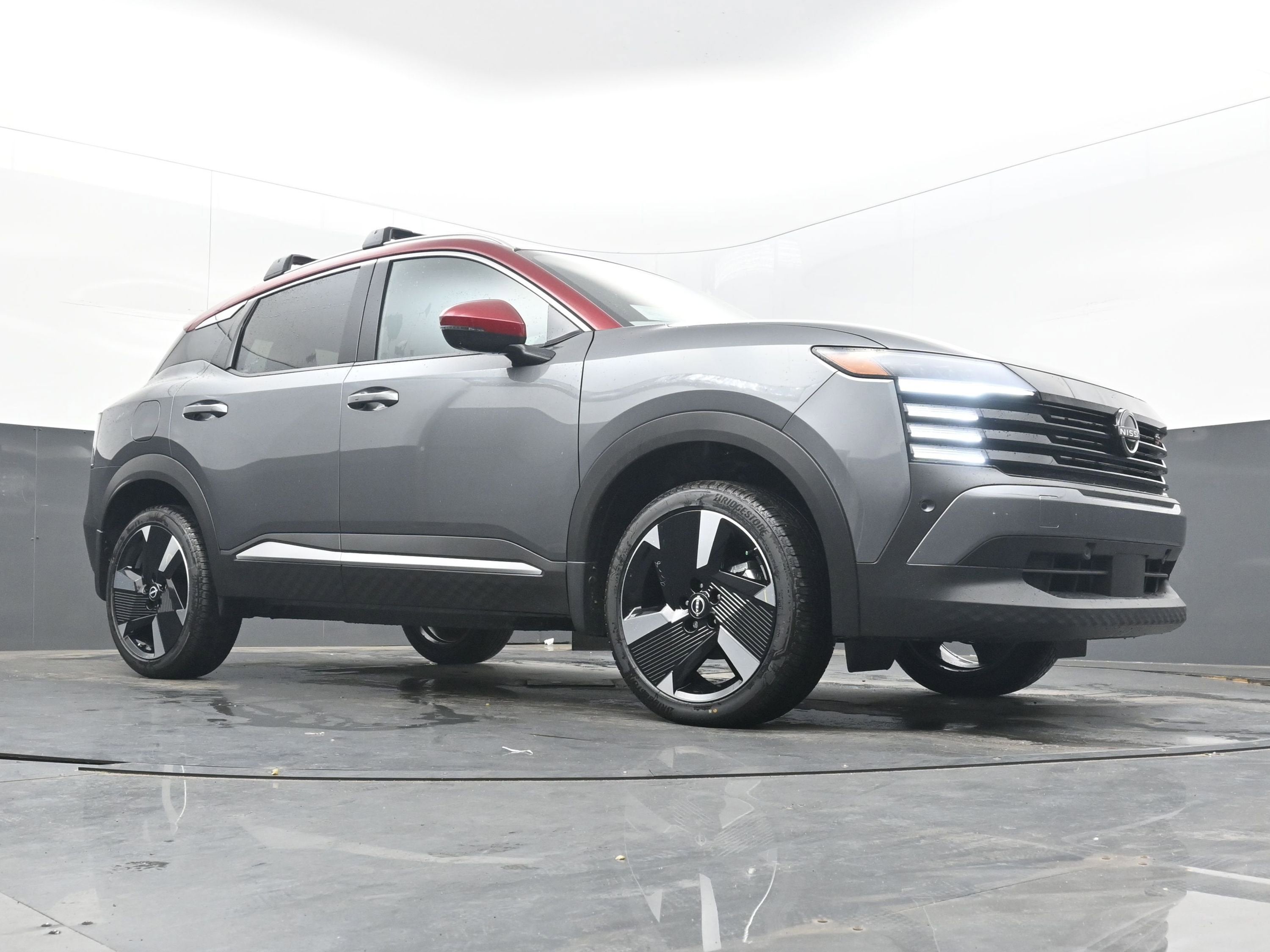 2026 Nissan KICKS SR PREMIUM