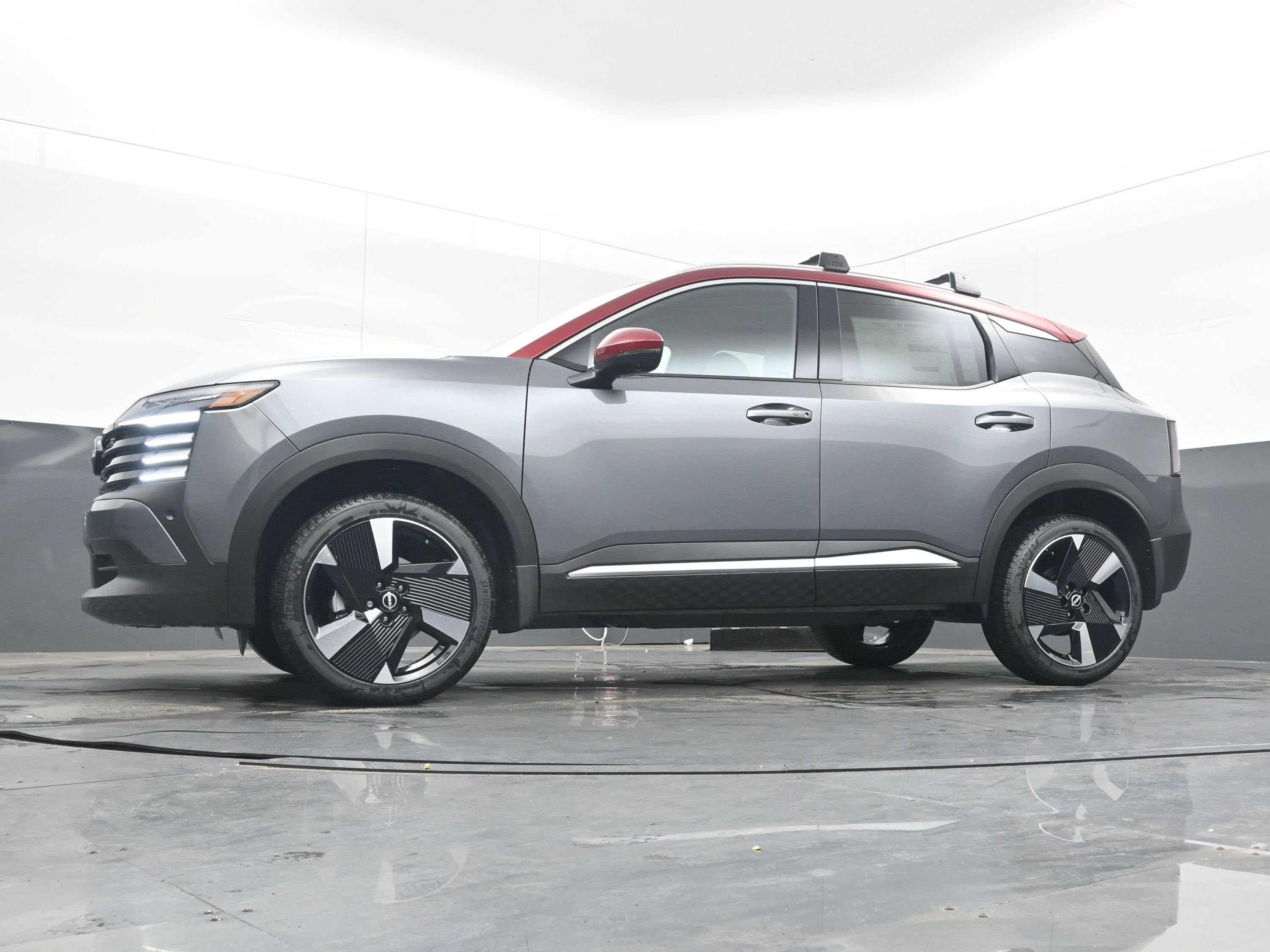 2026 Nissan KICKS SR PREMIUM