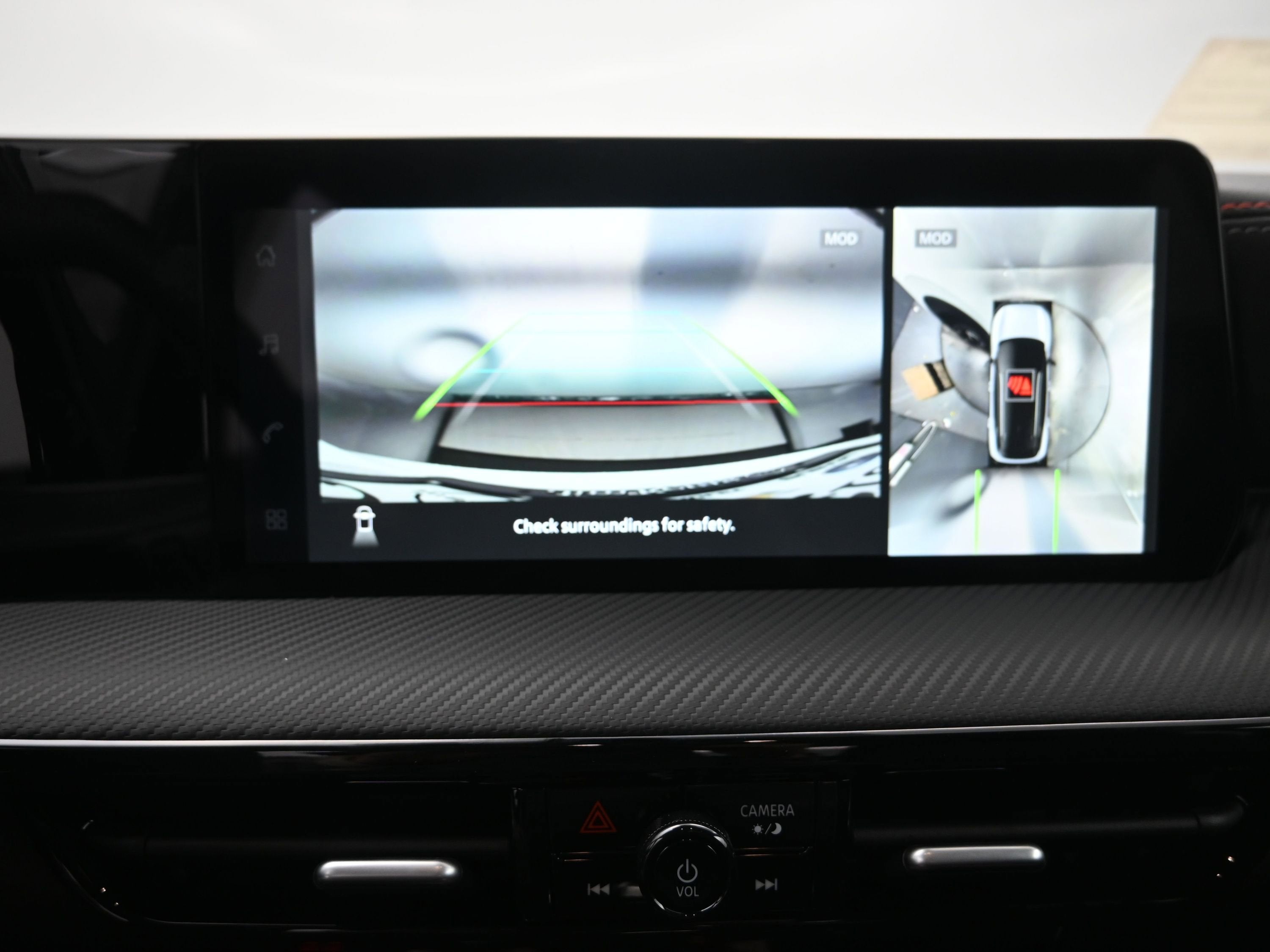 2026 Nissan KICKS SR PREMIUM