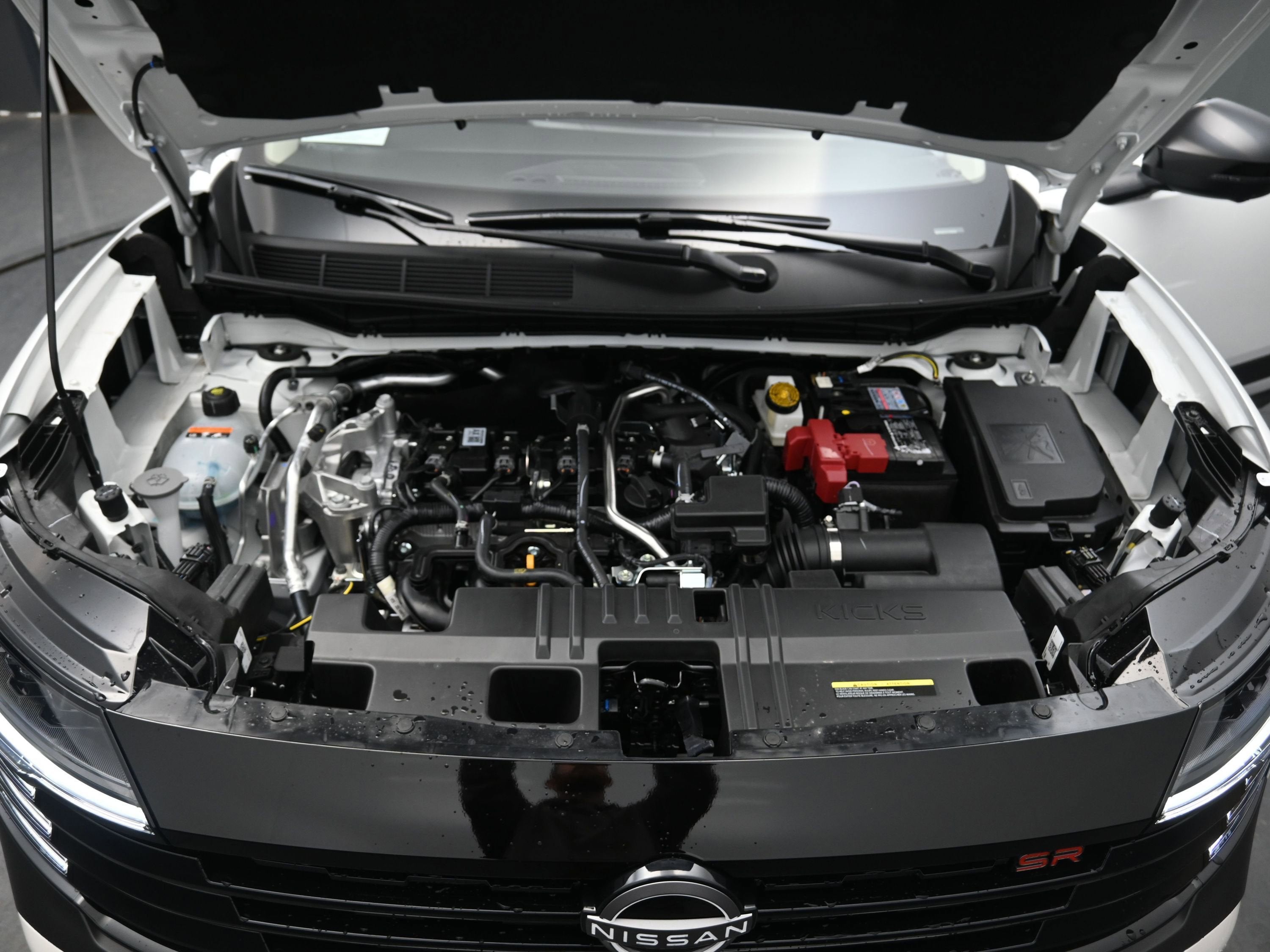 2026 Nissan KICKS SR PREMIUM