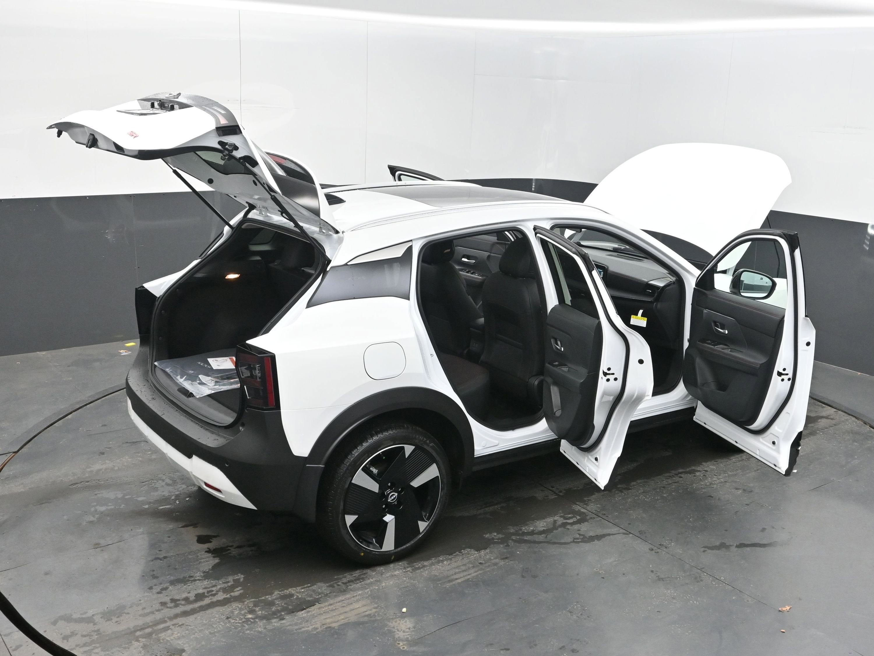 2026 Nissan KICKS SR PREMIUM