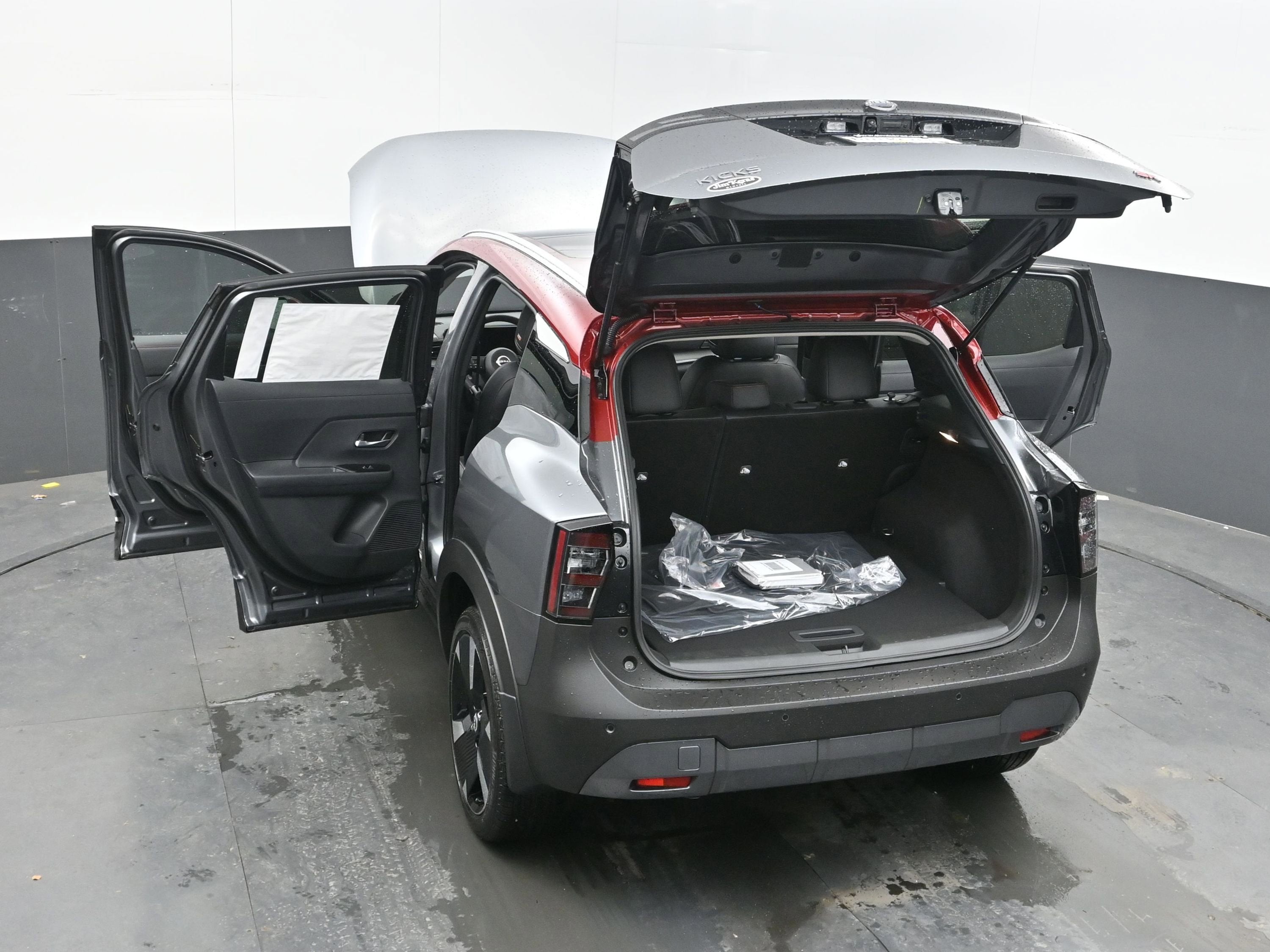 2026 Nissan KICKS SR PREMIUM