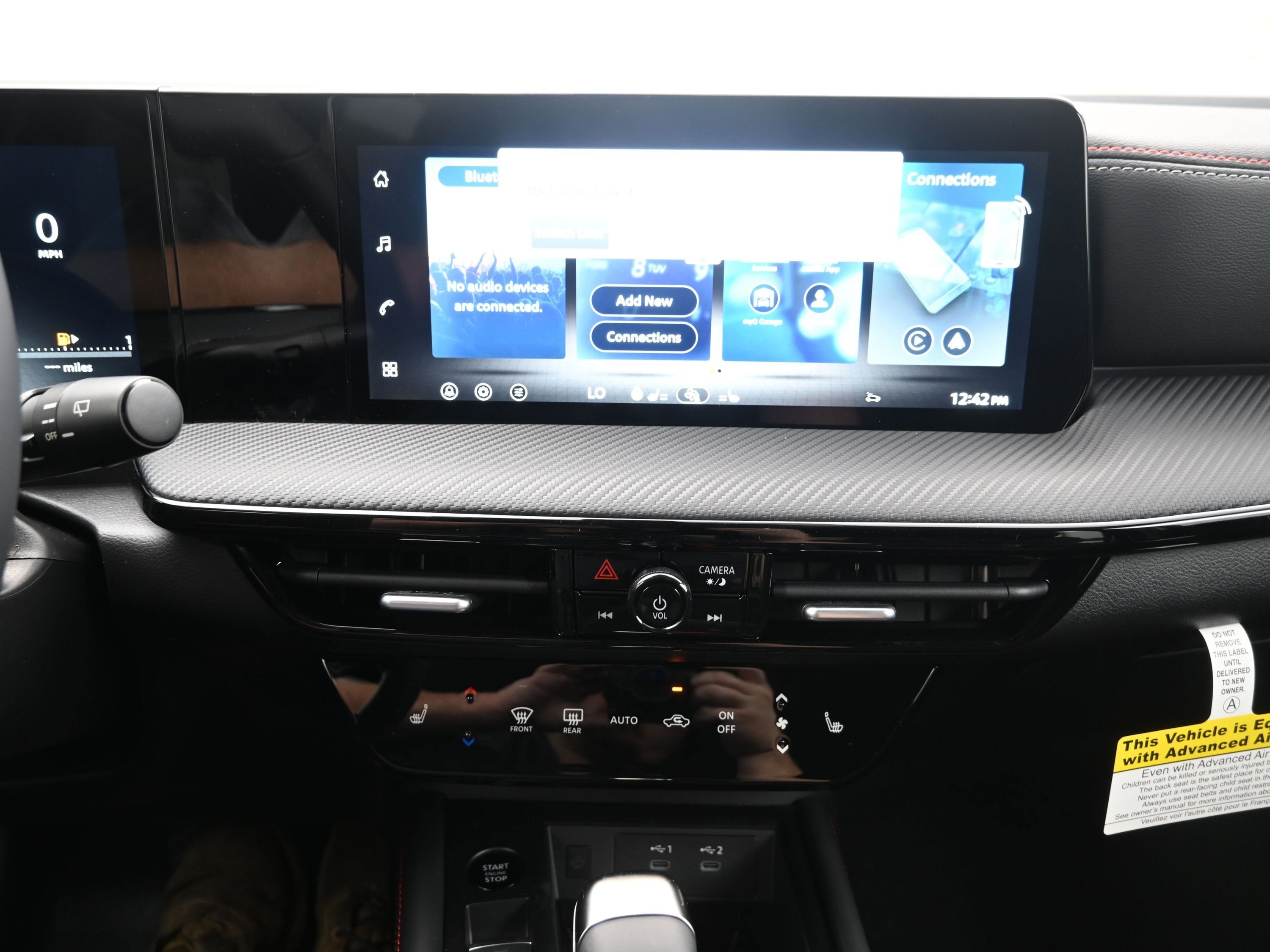 2026 Nissan KICKS SR PREMIUM