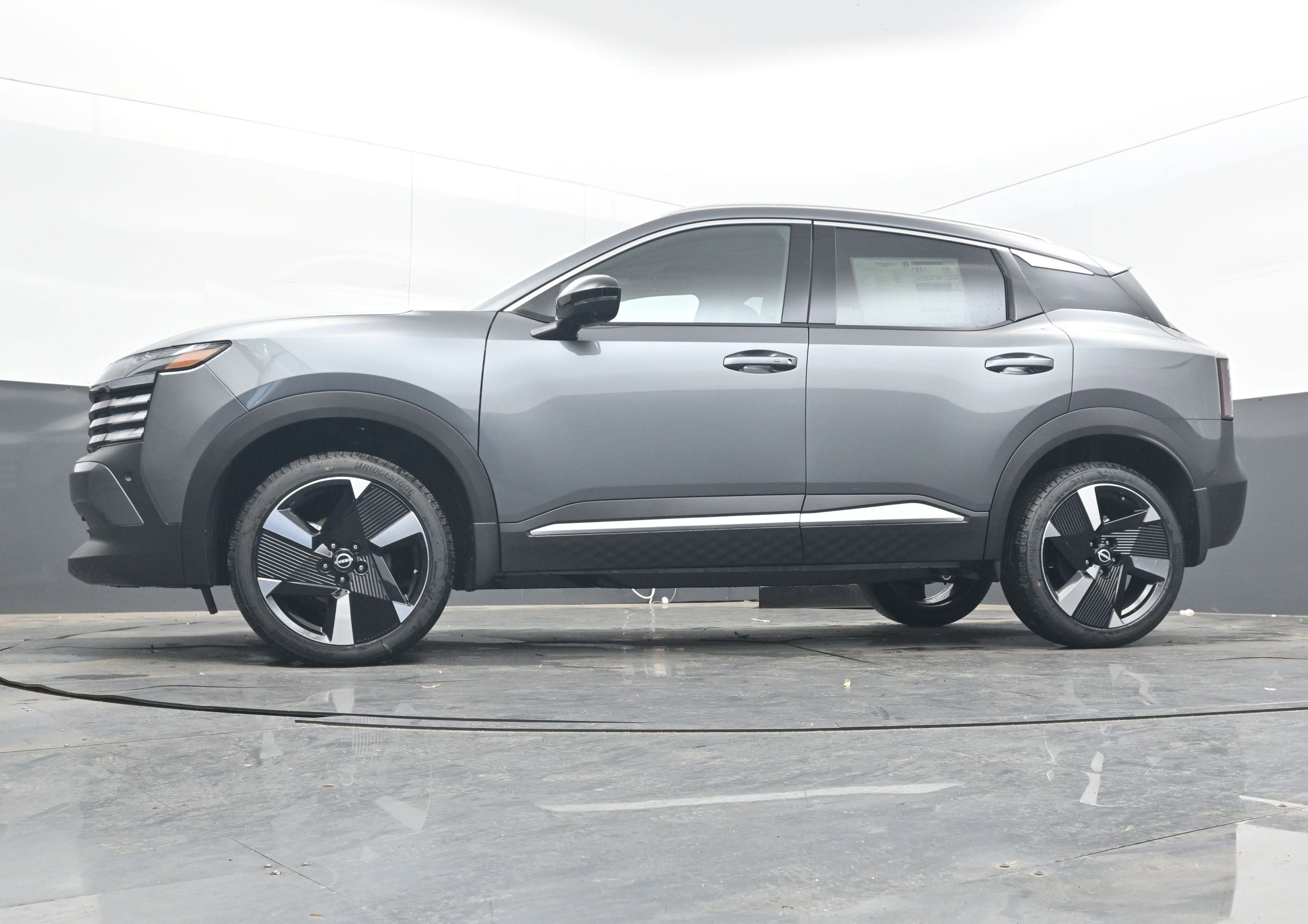 2026 Nissan KICKS SR PREMIUM