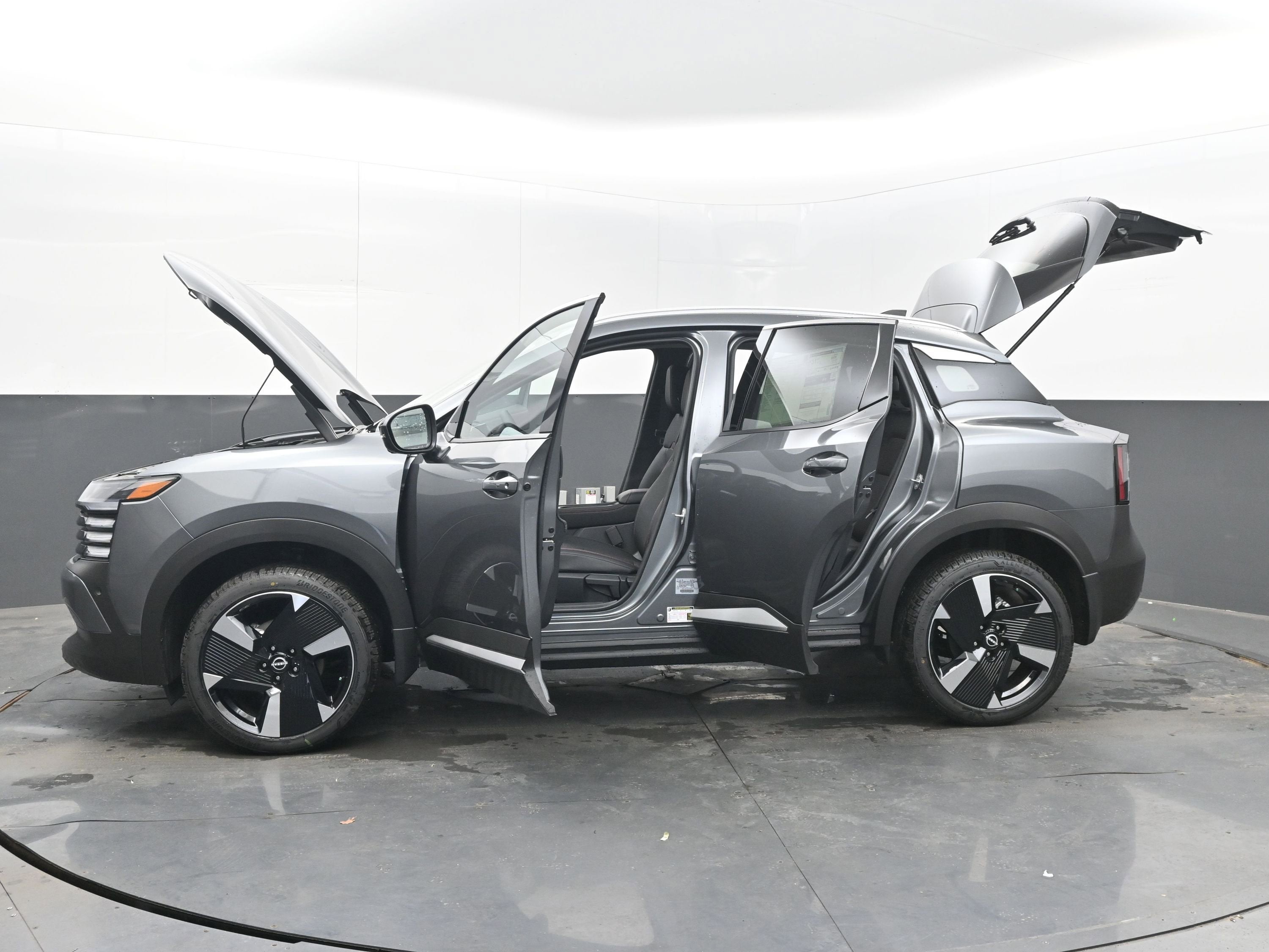 2026 Nissan KICKS SR PREMIUM