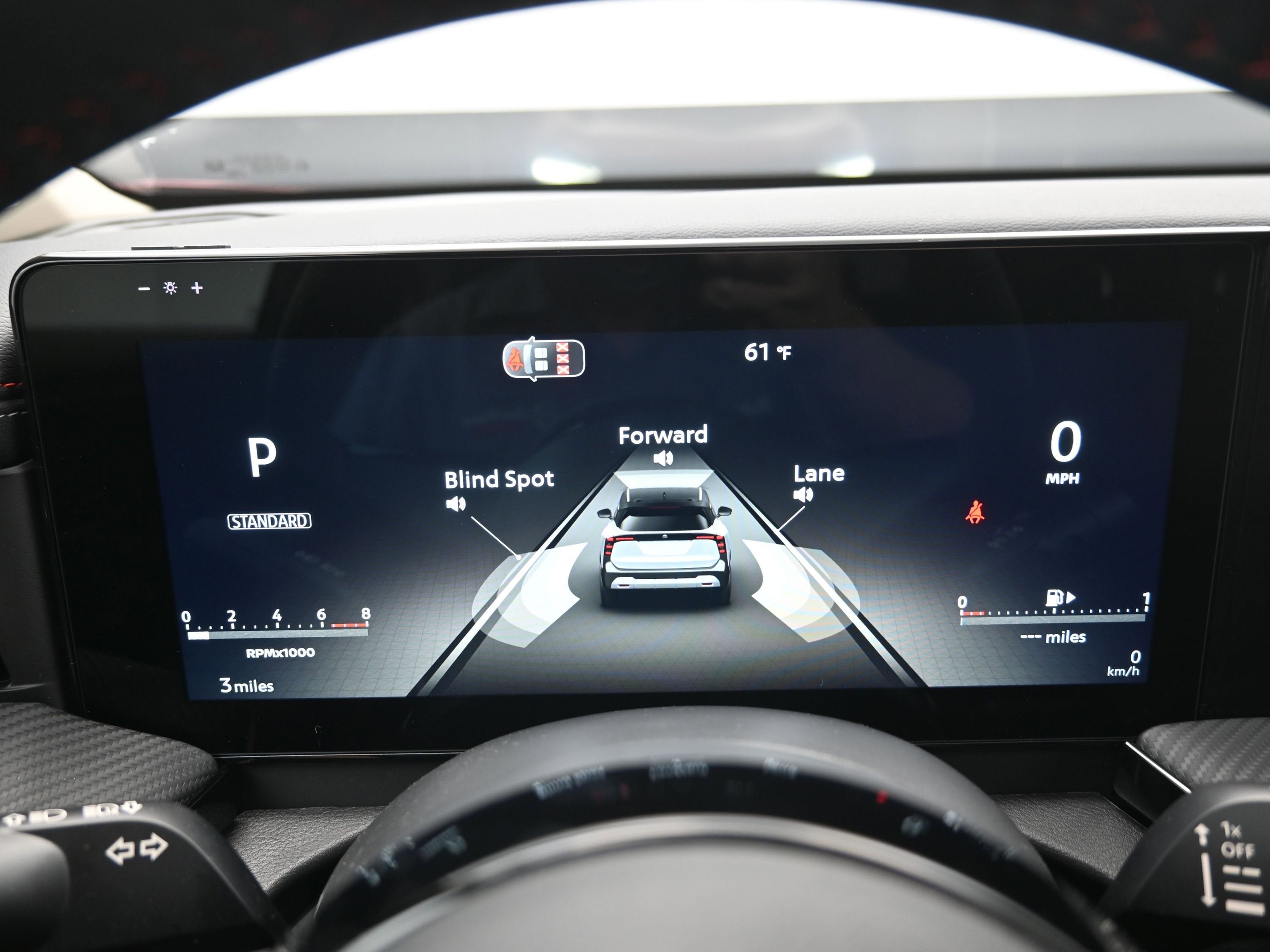 2026 Nissan KICKS SR PREMIUM