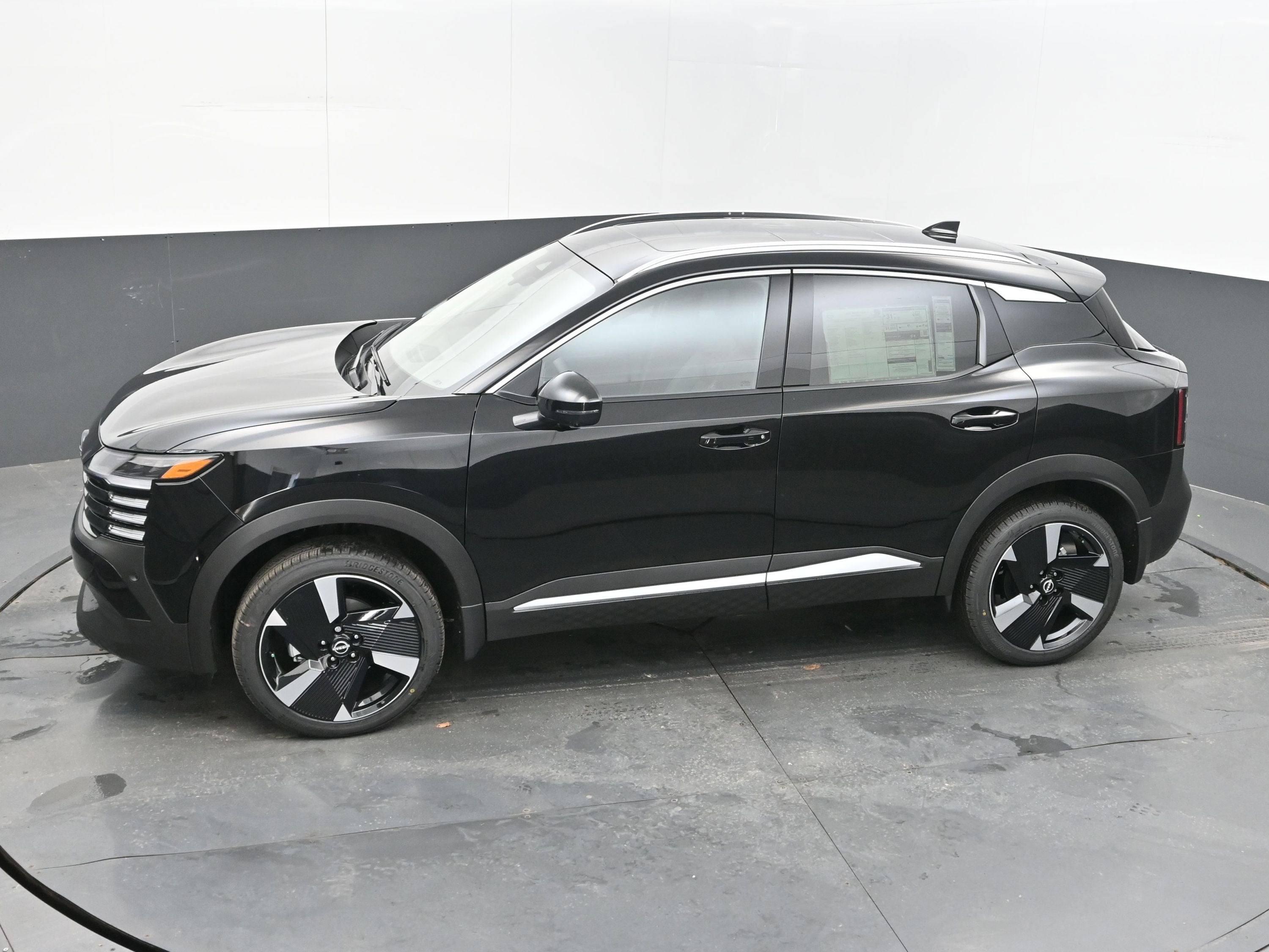 2026 Nissan KICKS SR PREMIUM