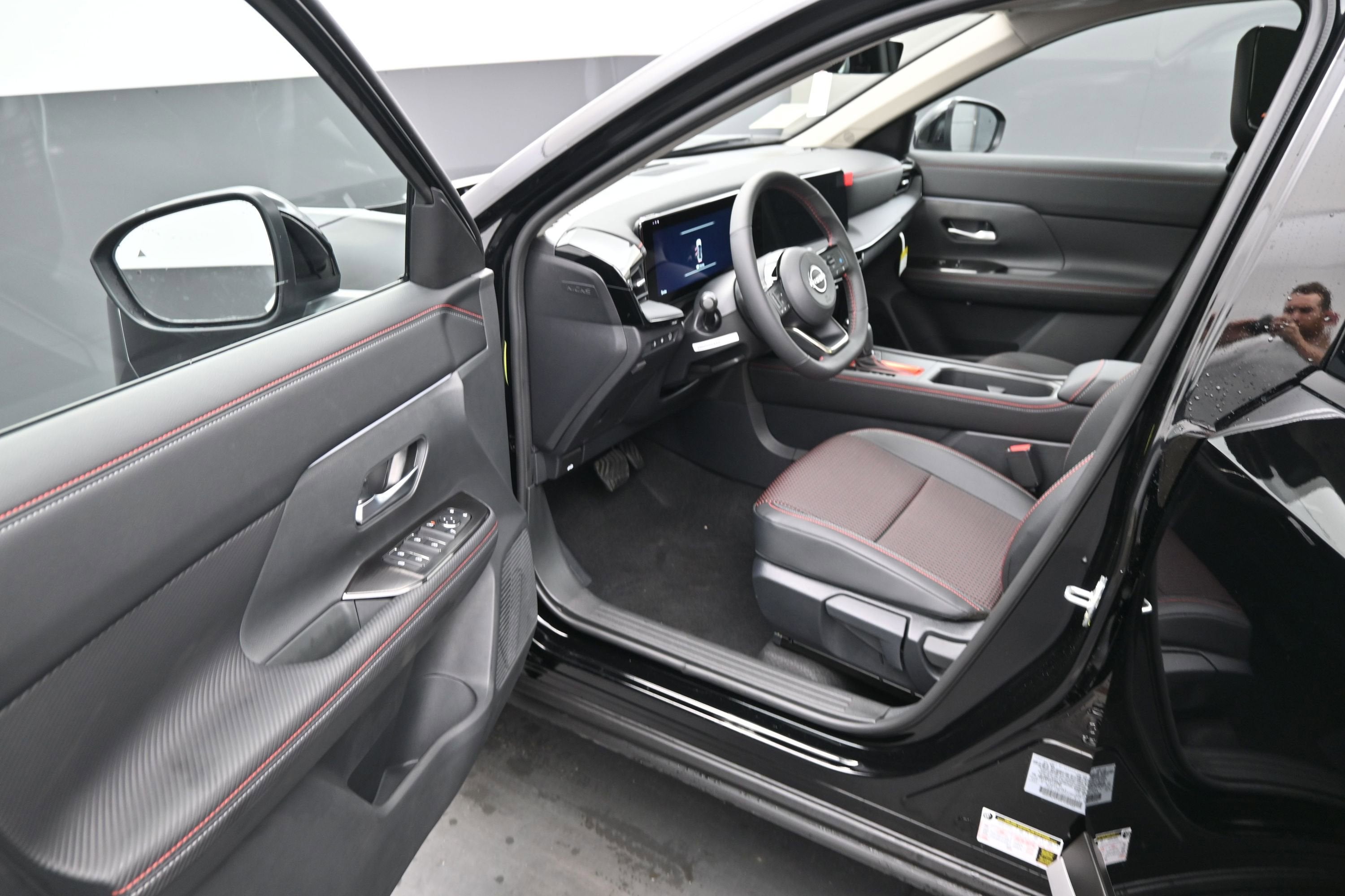 2026 Nissan KICKS SR PREMIUM