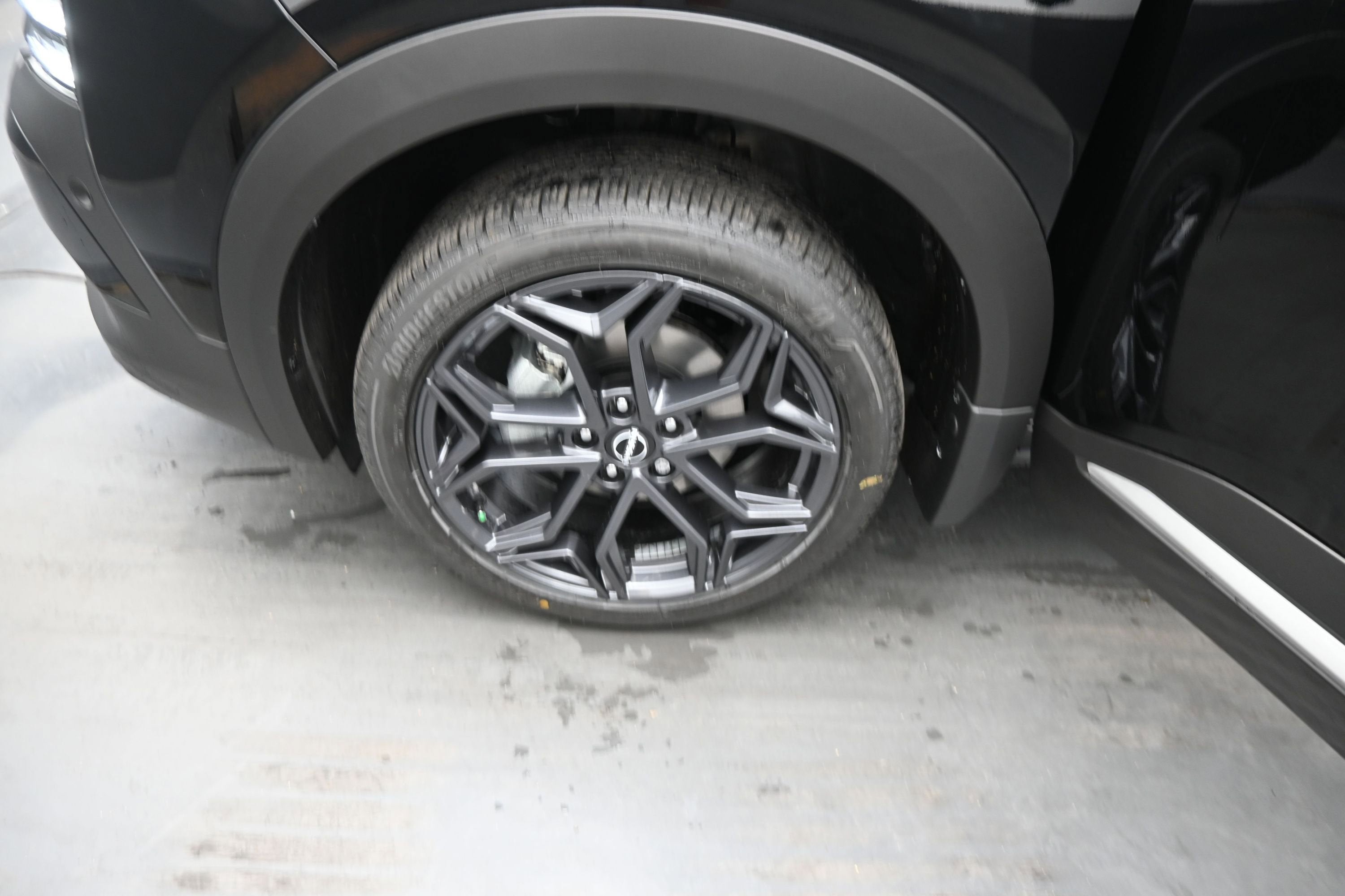 2026 Nissan KICKS SR PREMIUM