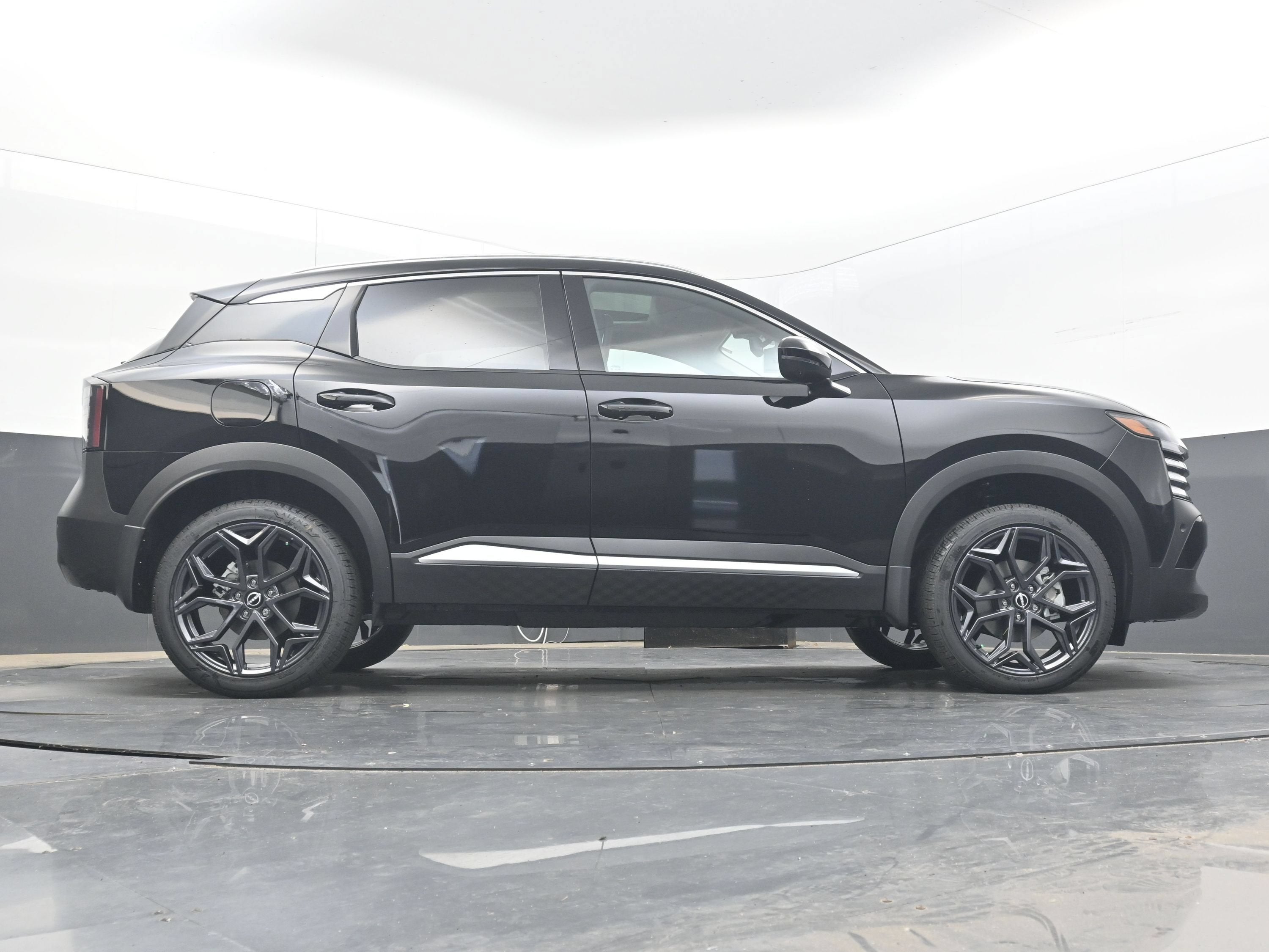 2026 Nissan KICKS SR PREMIUM