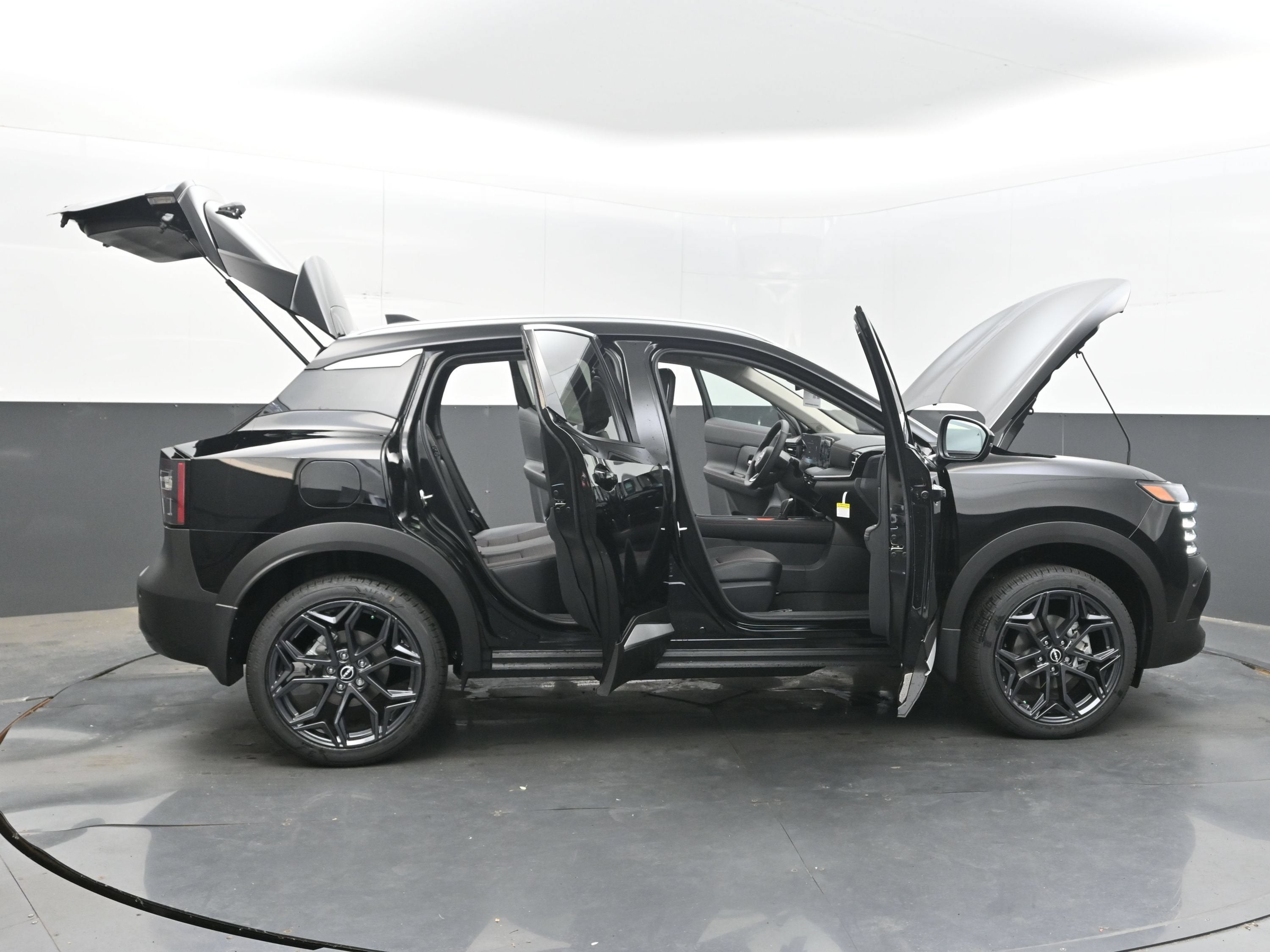 2026 Nissan KICKS SR PREMIUM