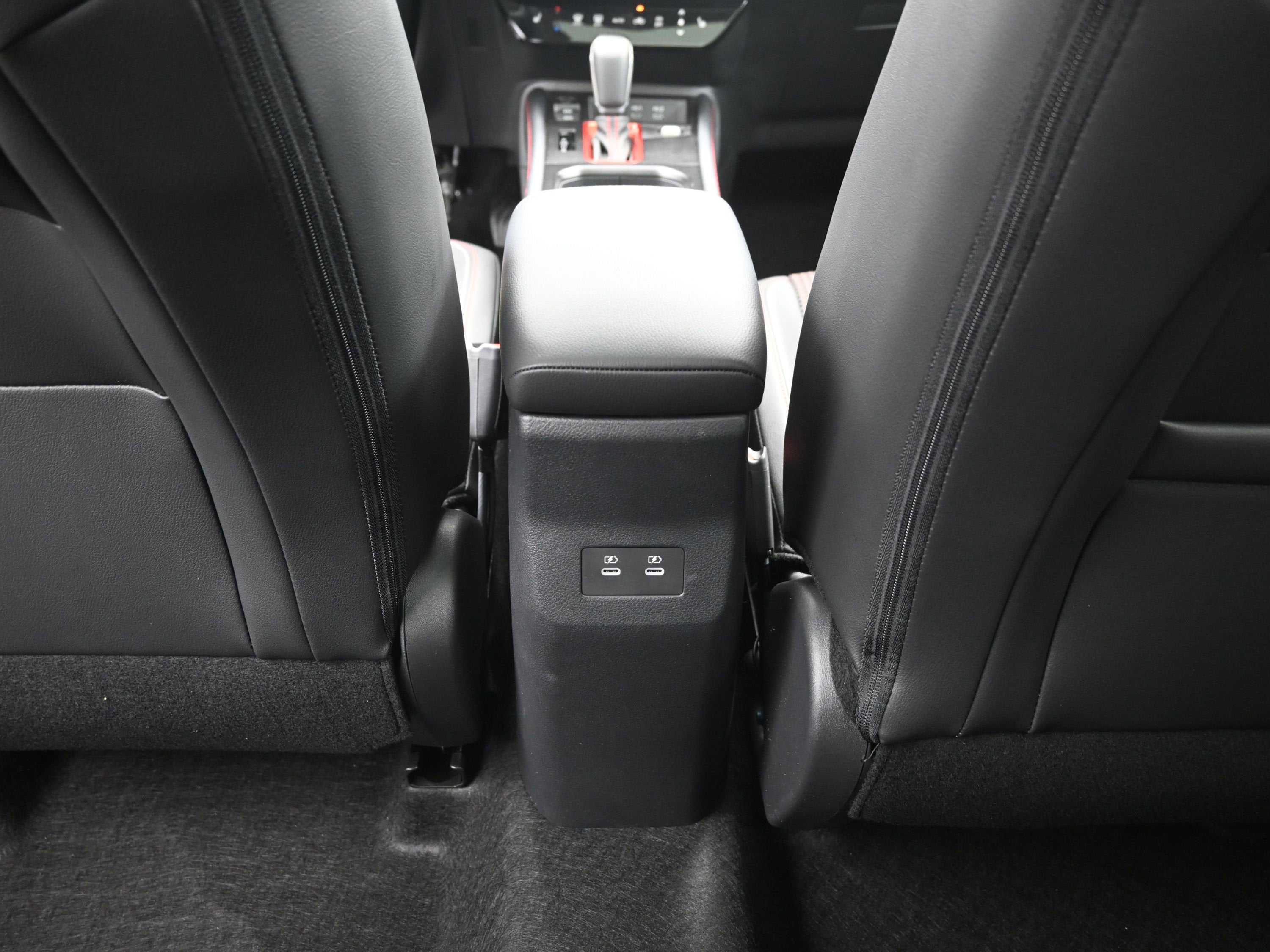 2026 Nissan KICKS SR PREMIUM