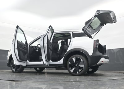 2026 Nissan KICKS SR PREMIUM