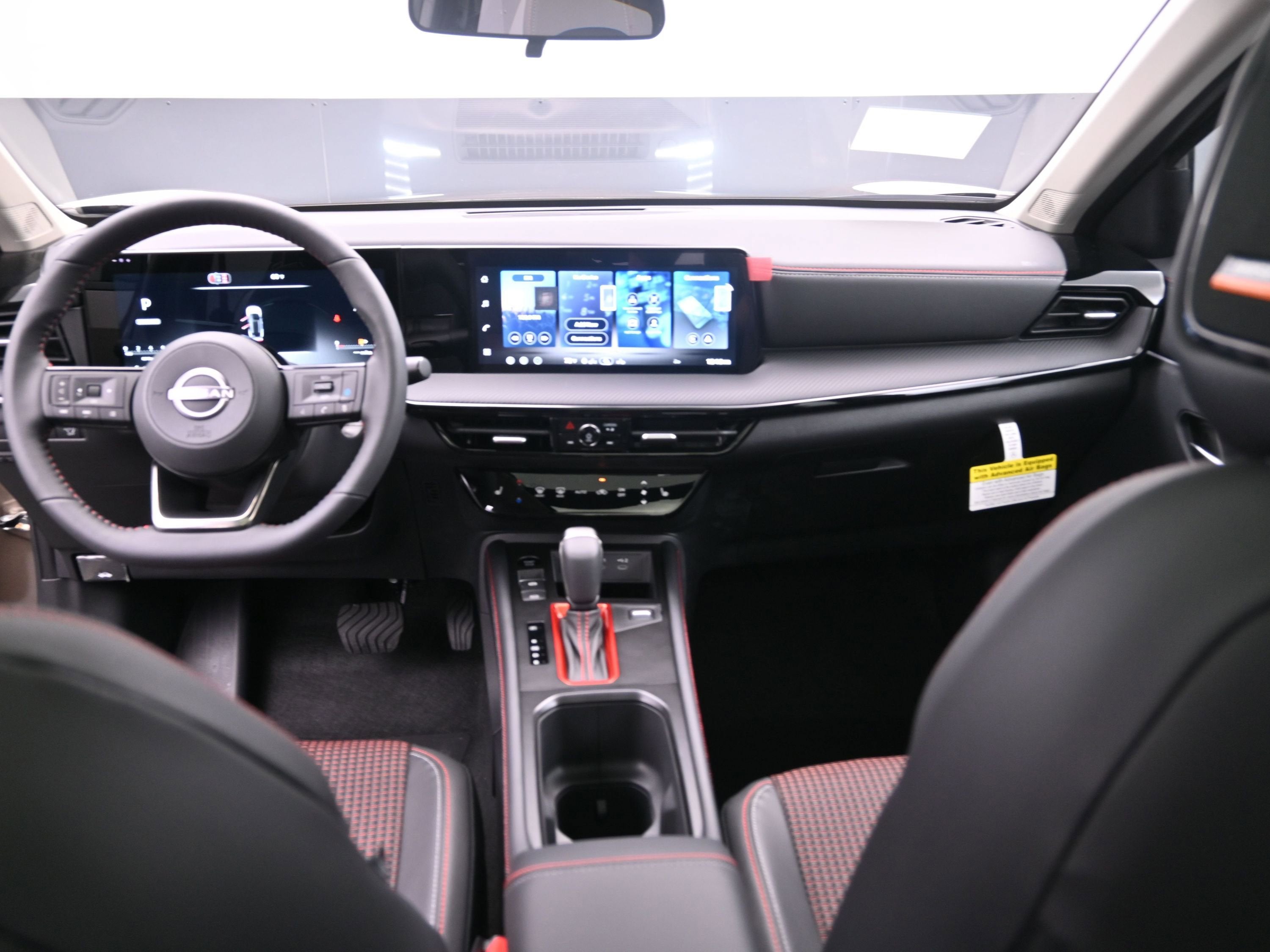 2026 Nissan KICKS SR PREMIUM