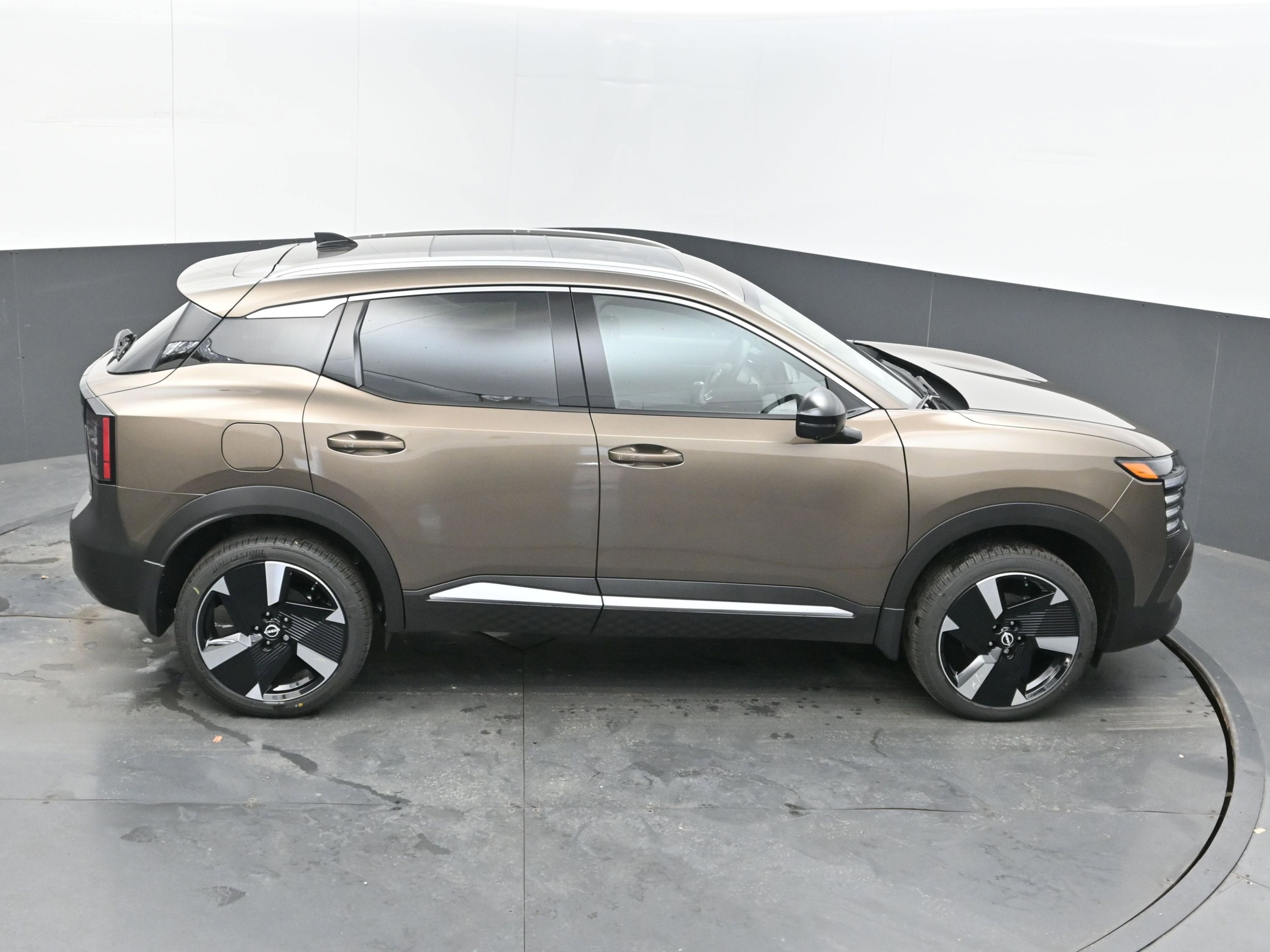 2026 Nissan KICKS SR PREMIUM
