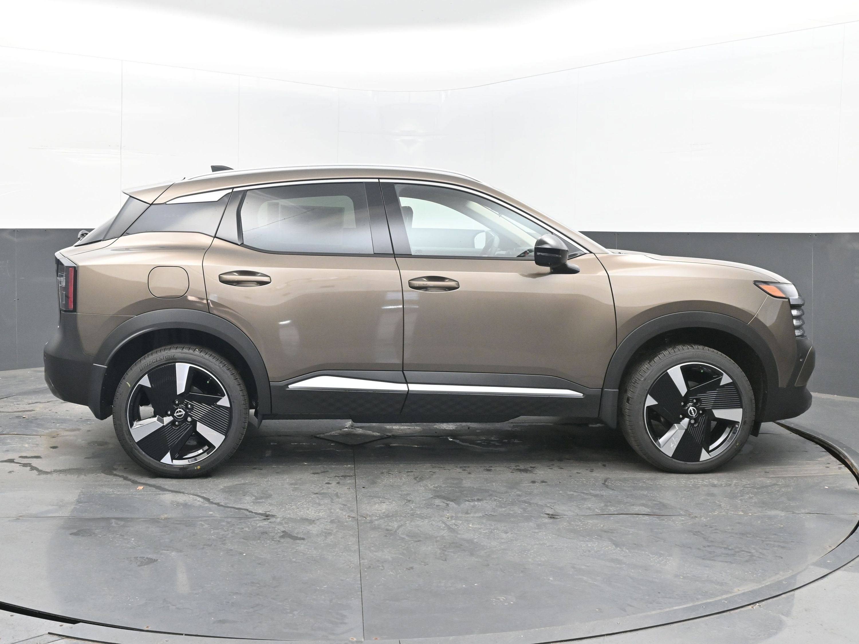 2026 Nissan KICKS SR PREMIUM