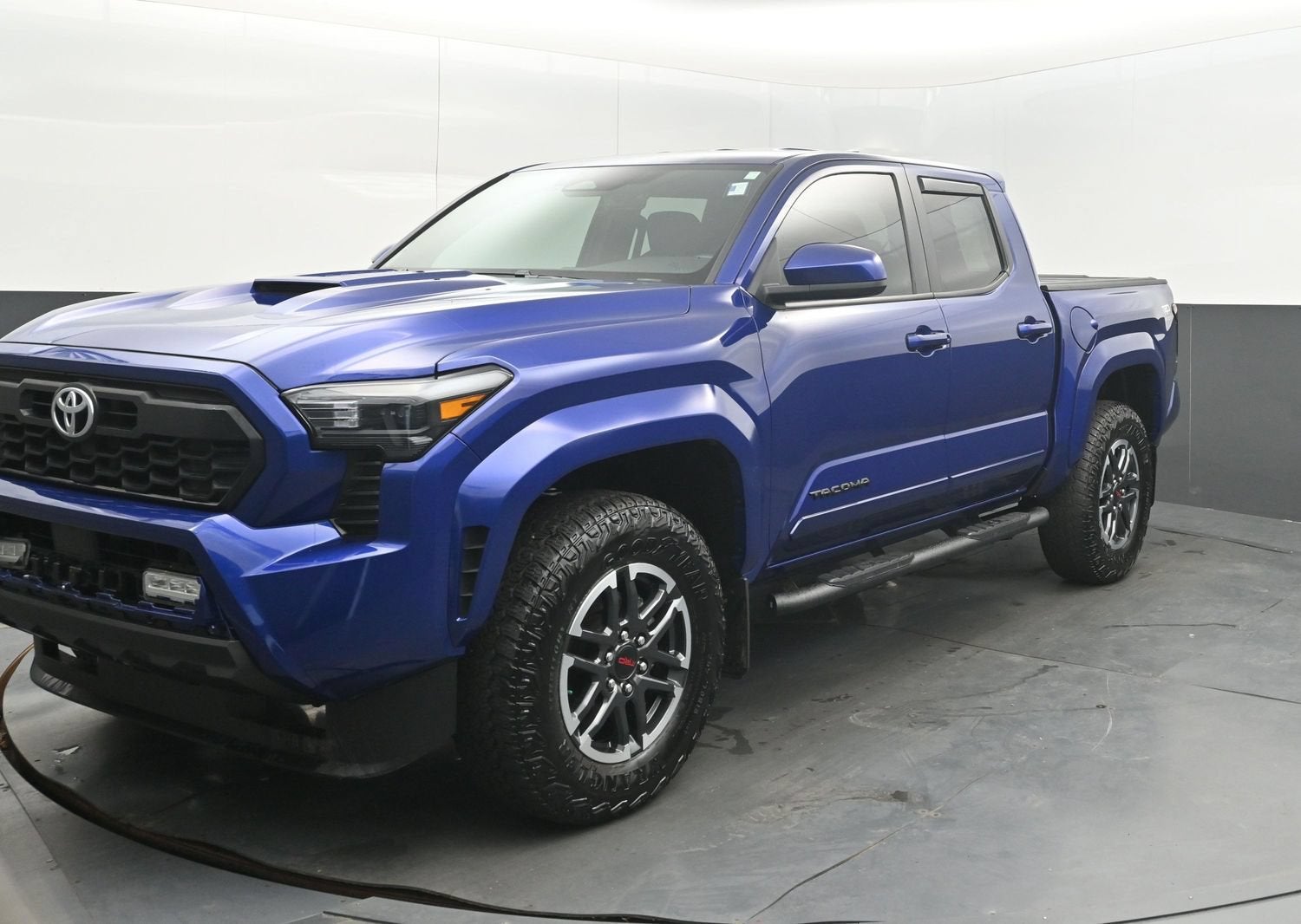 2025 Toyota Tacoma 4WD TRD Sport
