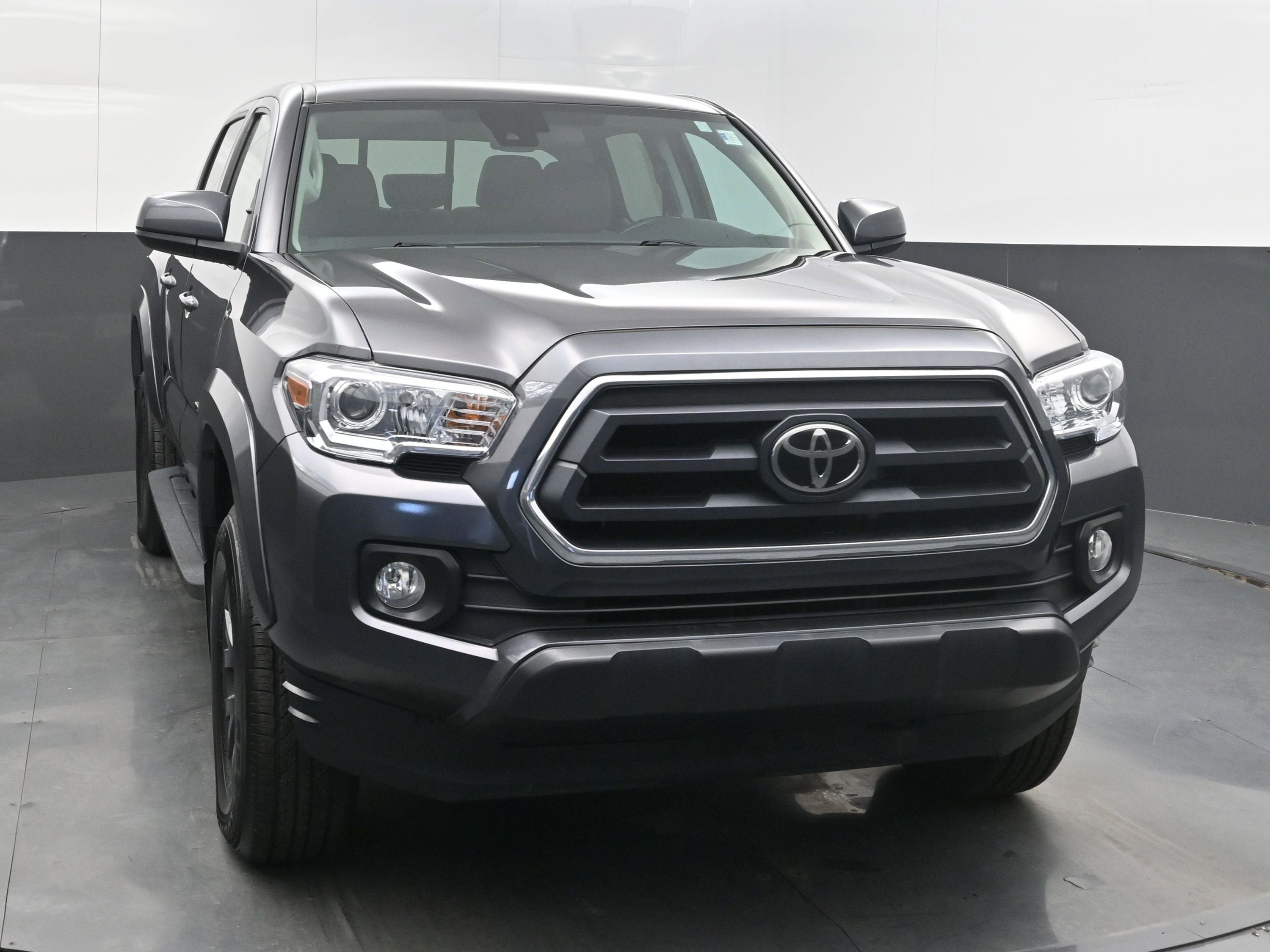 2022 Toyota Tacoma 2WD SR5