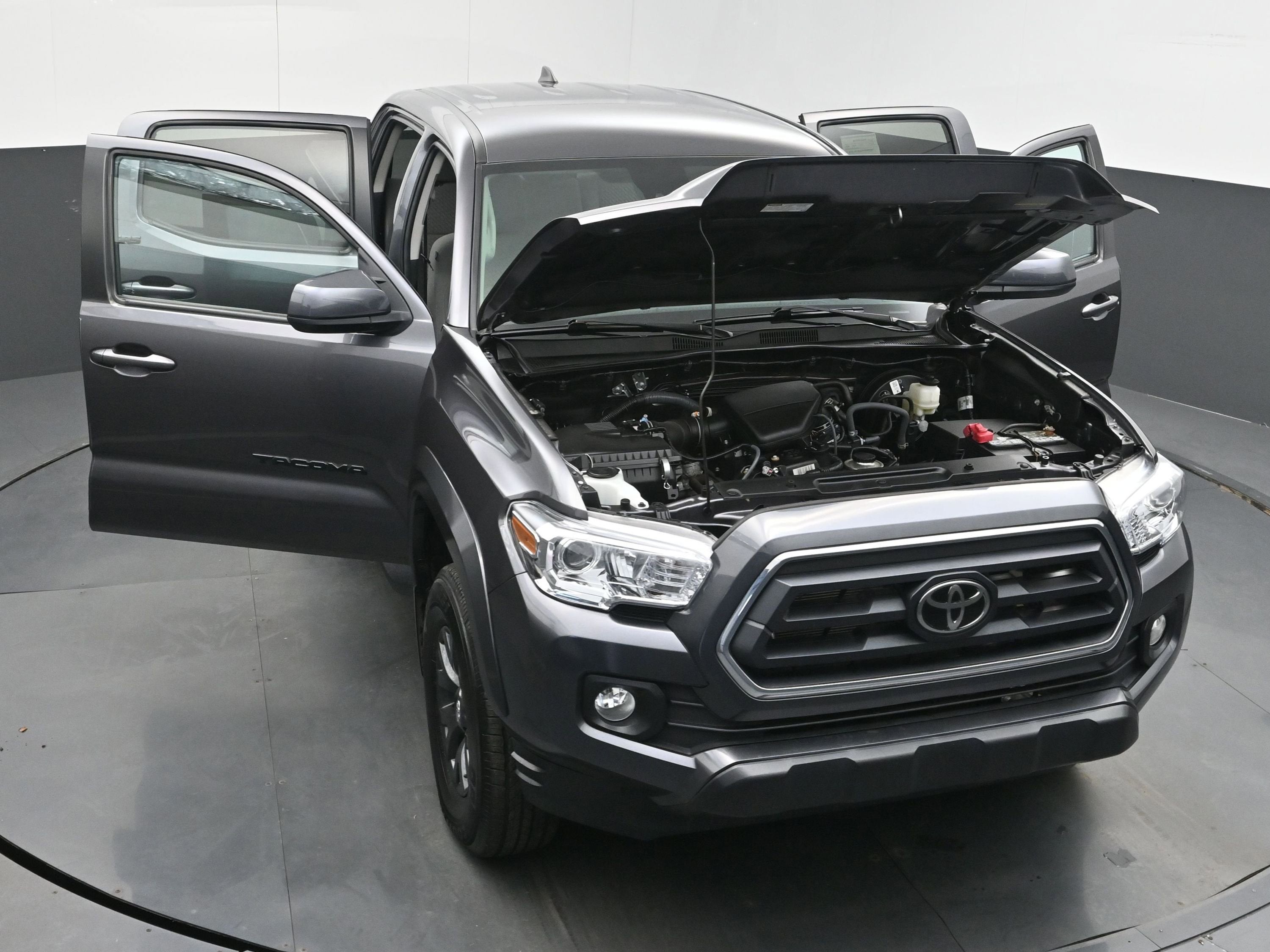 2022 Toyota Tacoma 2WD SR5