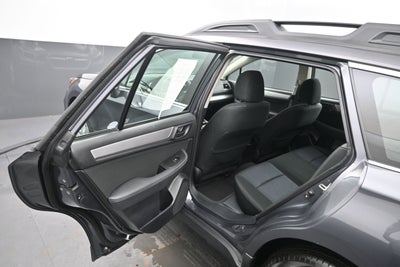 2019 Subaru Outback 2.5i