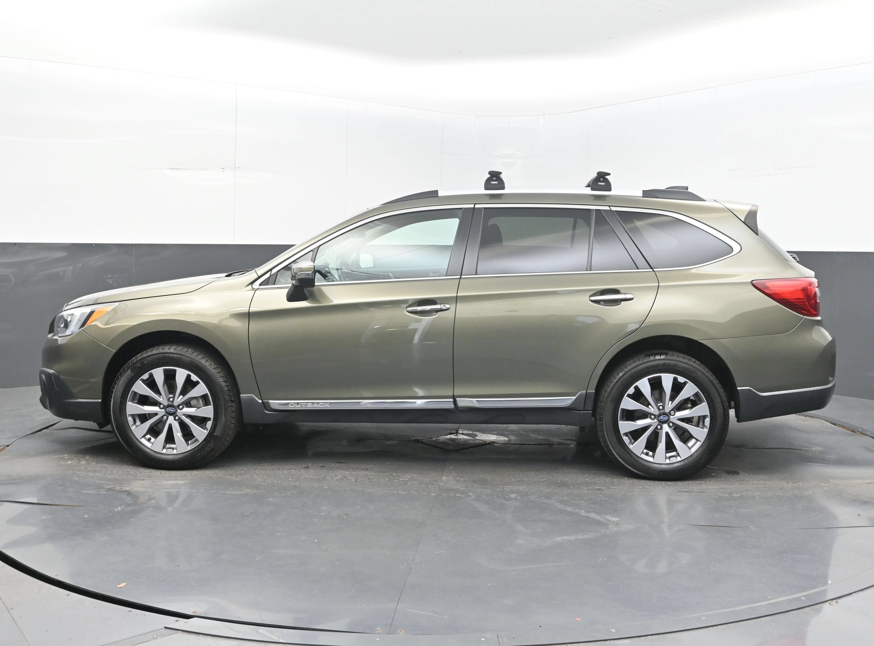 2017 Subaru Outback Touring
