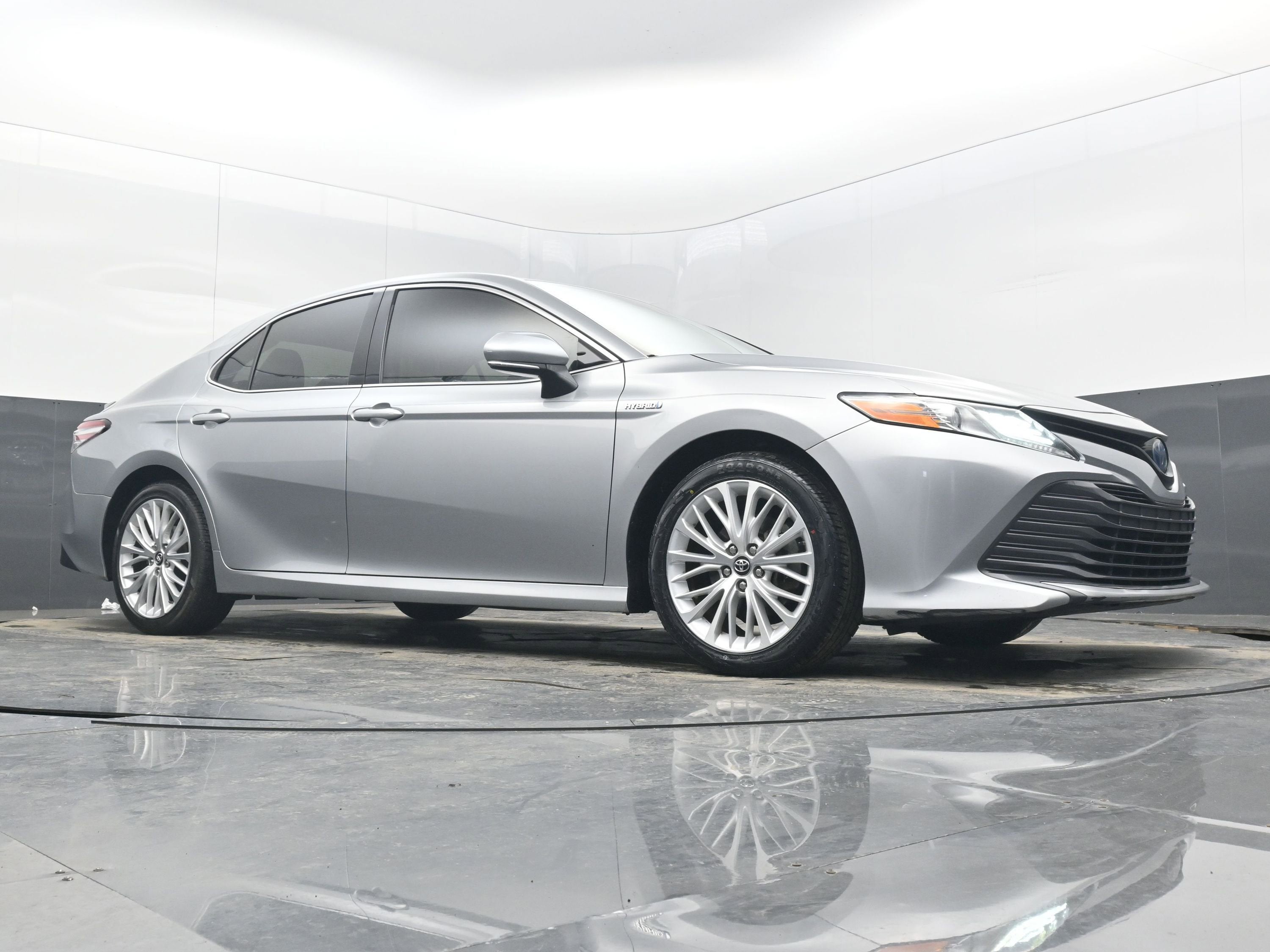 2019 Toyota Camry XLE