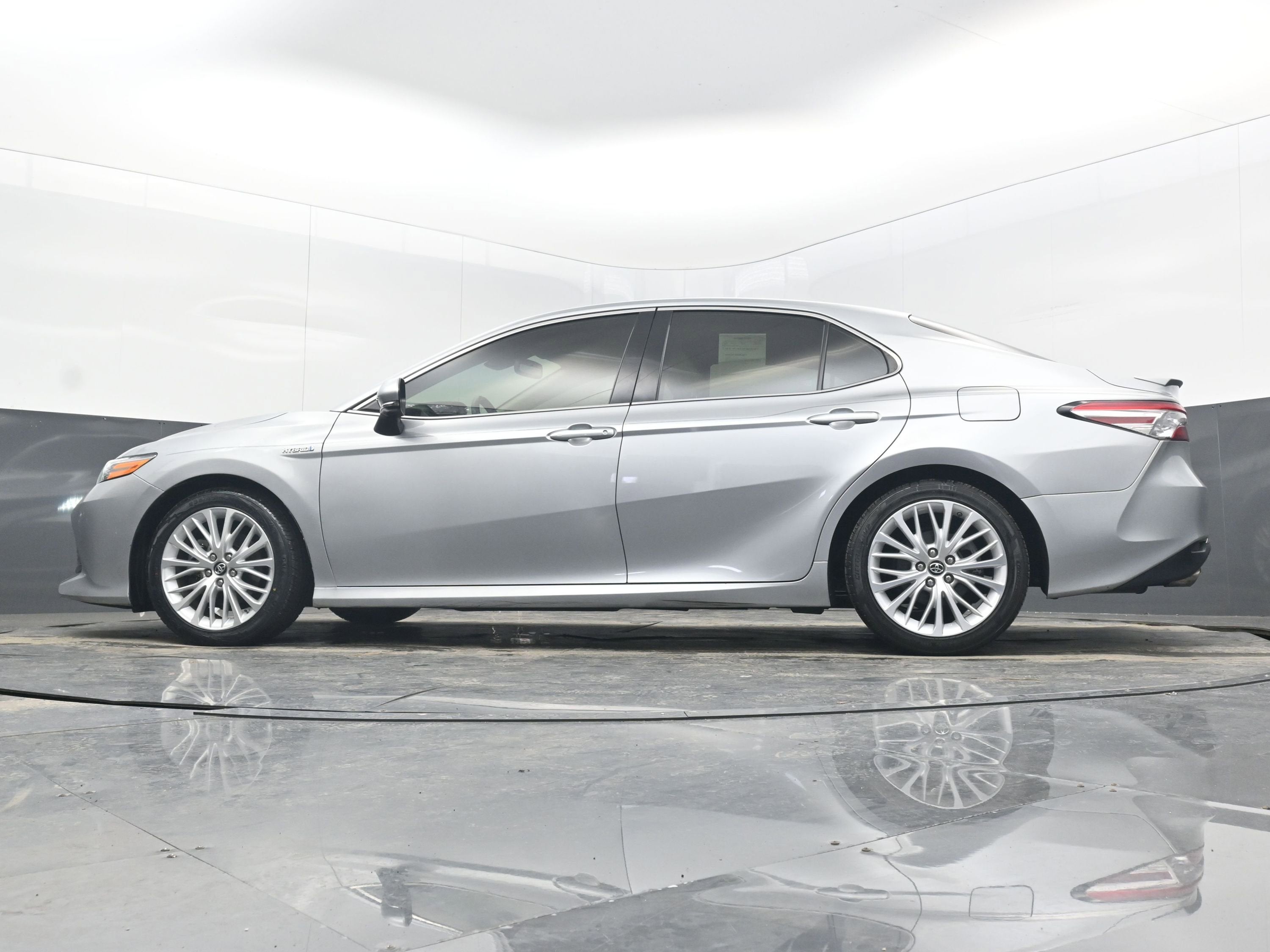 2019 Toyota Camry XLE