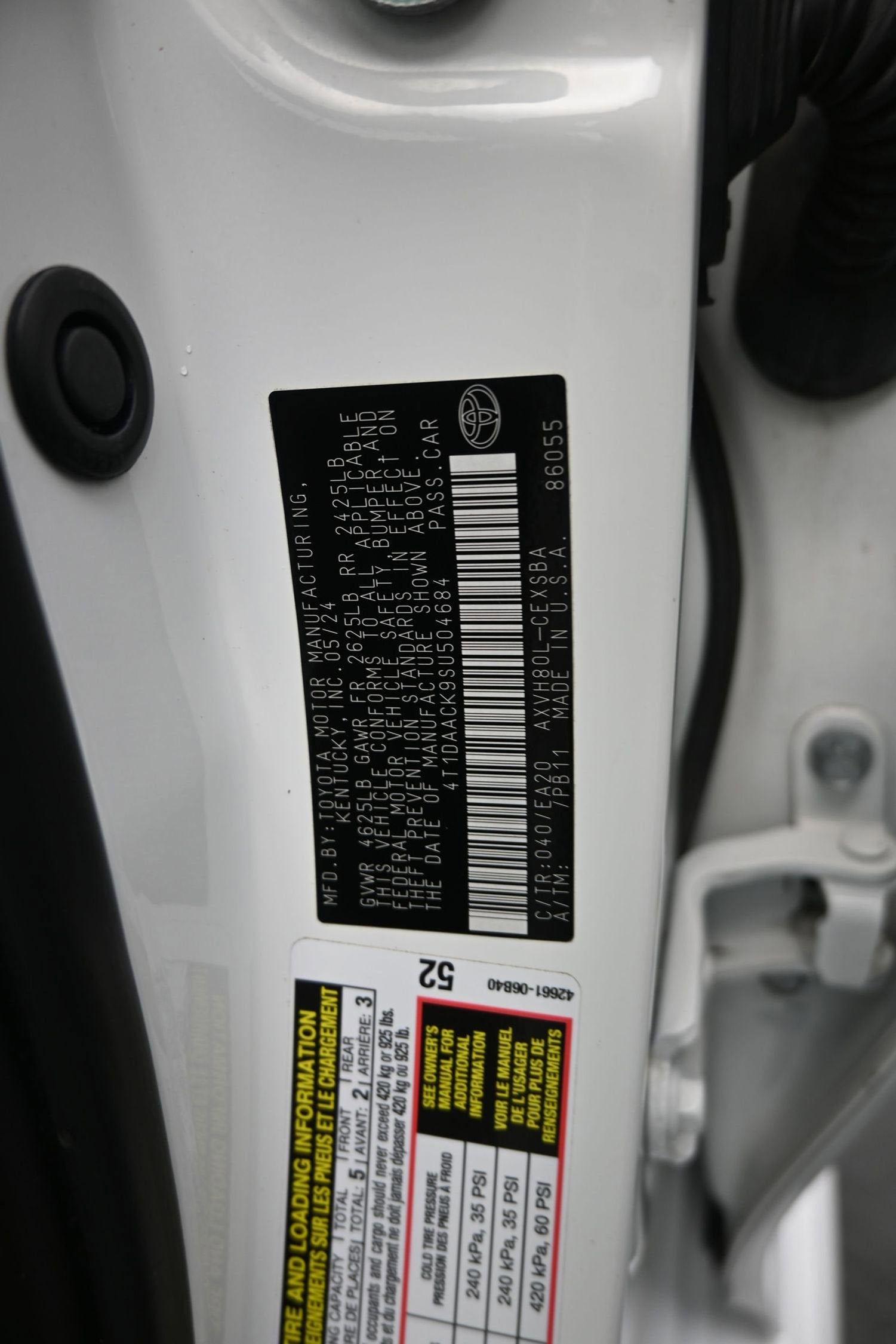 2025 Toyota Camry SE