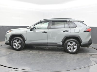 2022 Toyota RAV4 Hybrid XLE