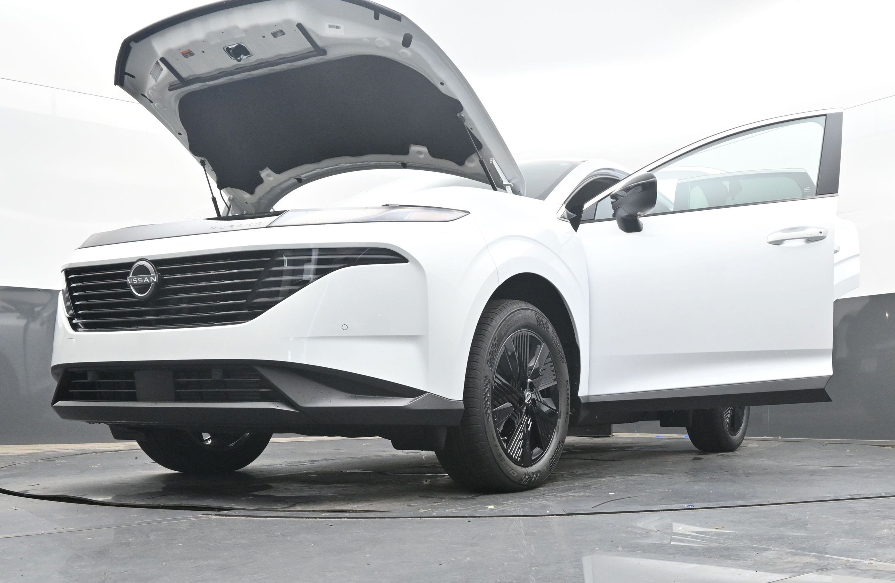 2025 Nissan MURANO SV